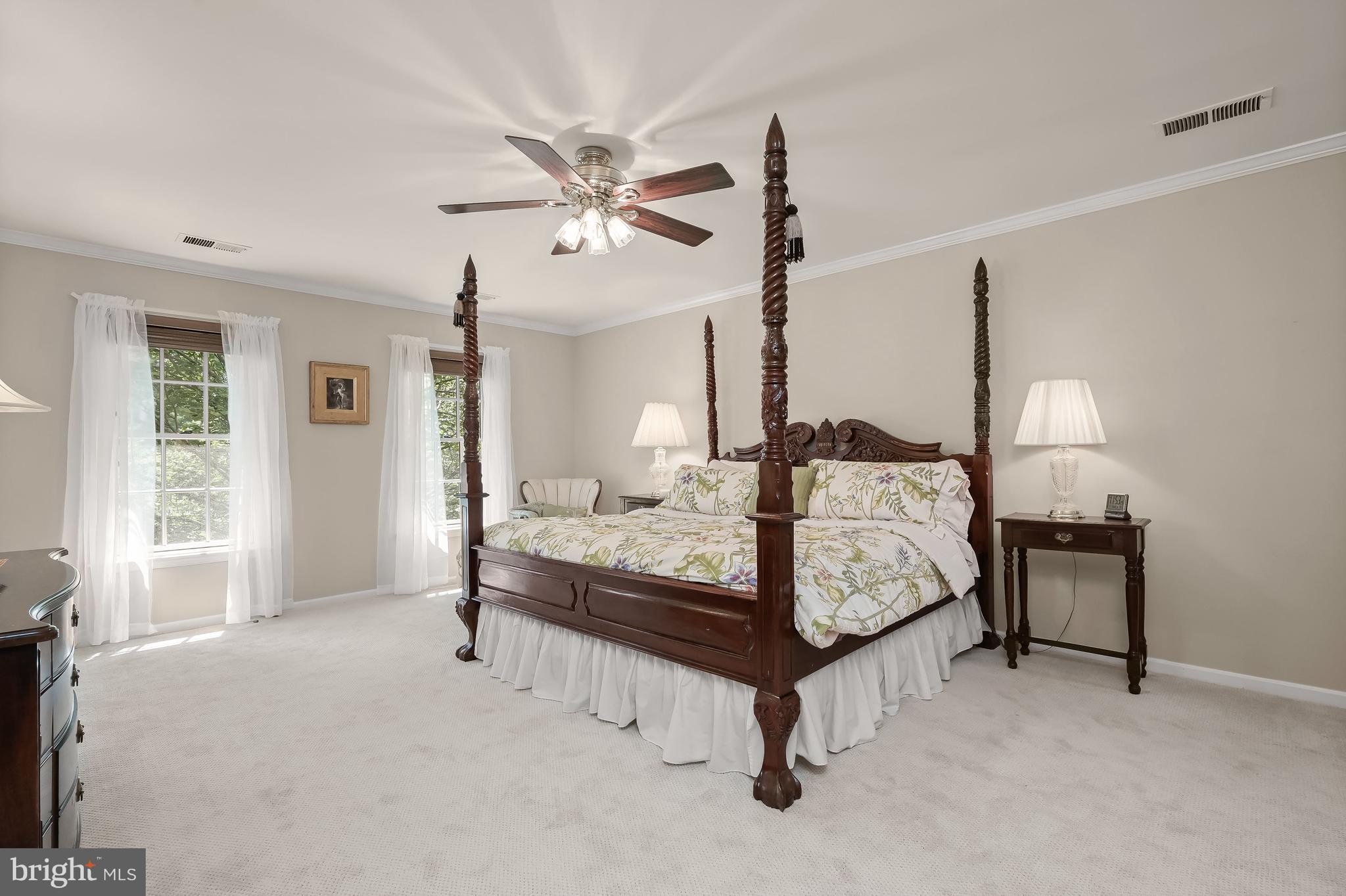 RIVER FALLS - Residential