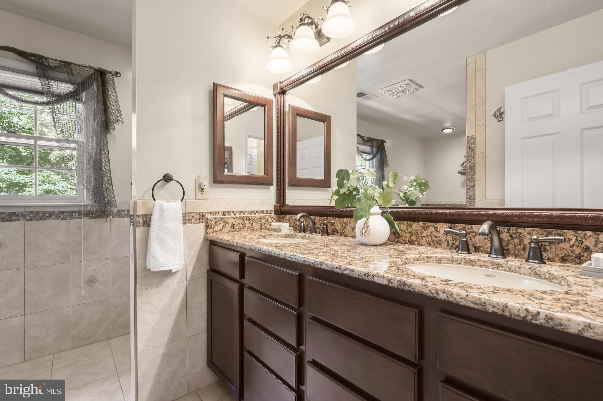 RIVER FALLS - Residential