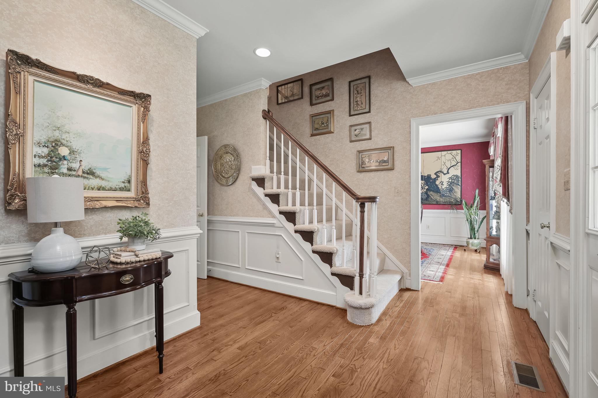 RIVER FALLS - Residential