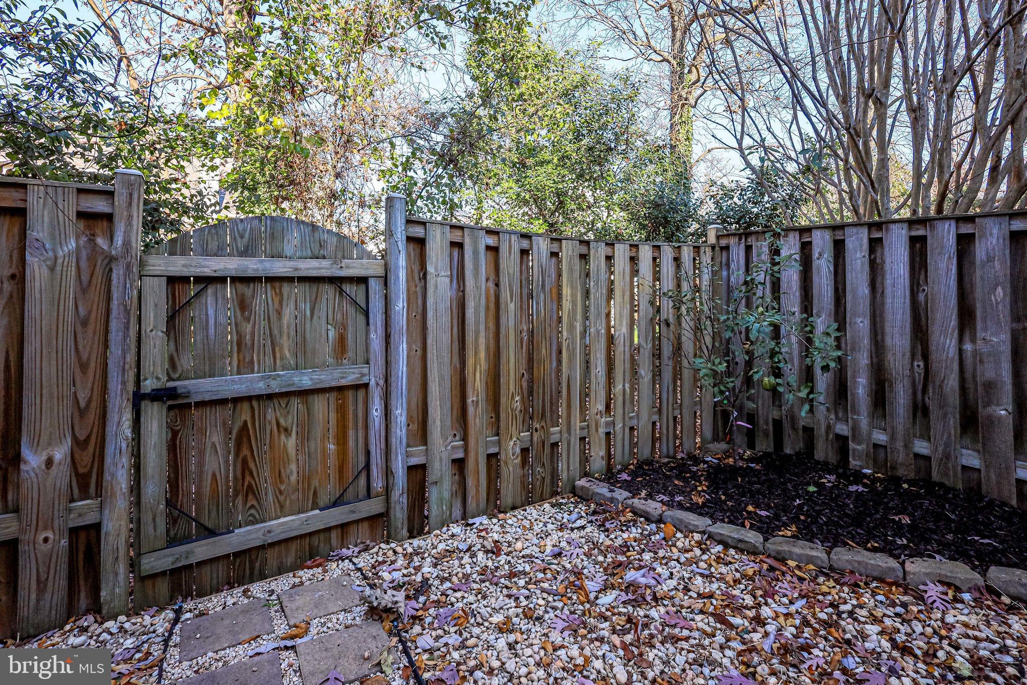 KINGSTOWNE - Residential