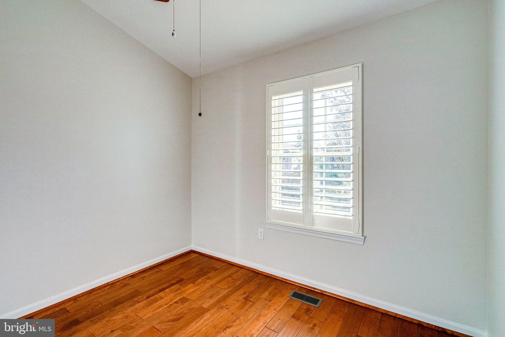 KINGSTOWNE - Residential