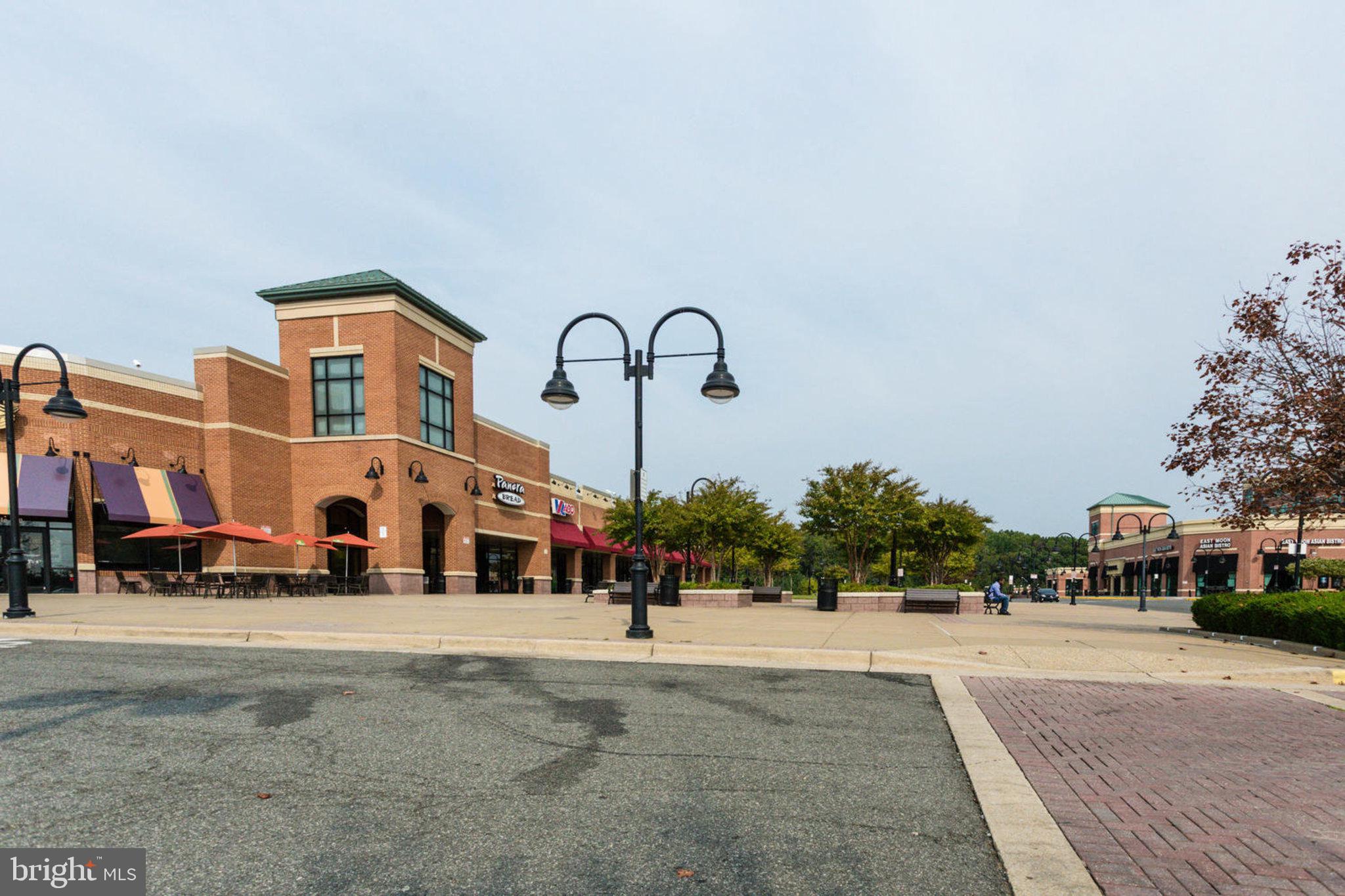 KINGSTOWNE - Residential