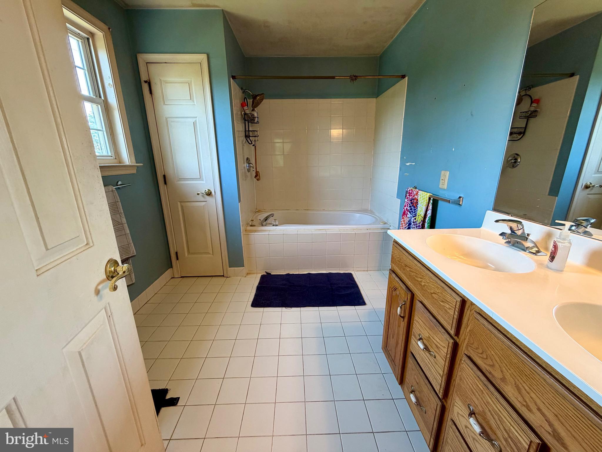 HAVERTOWN - Residential