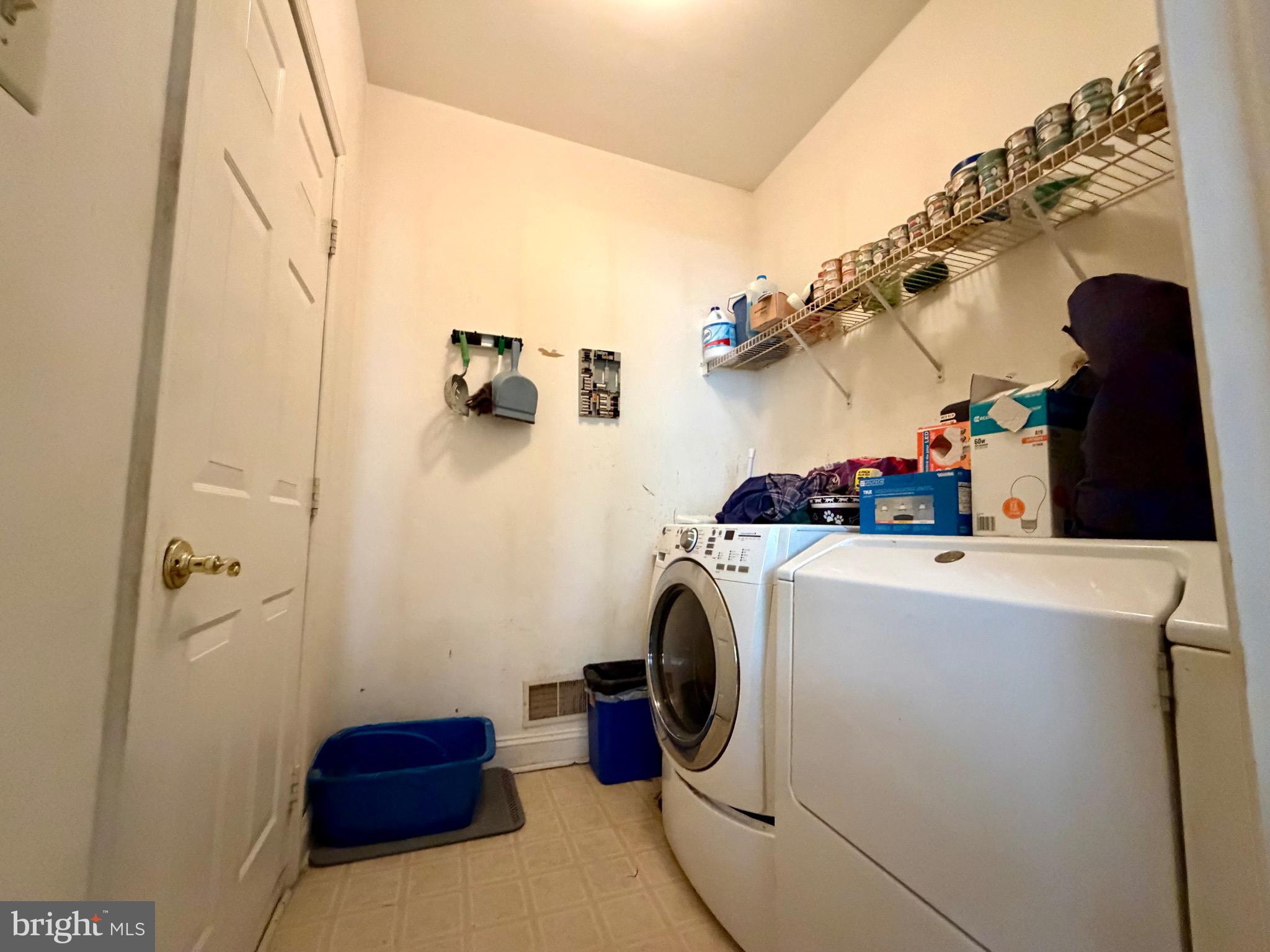 HAVERTOWN - Residential