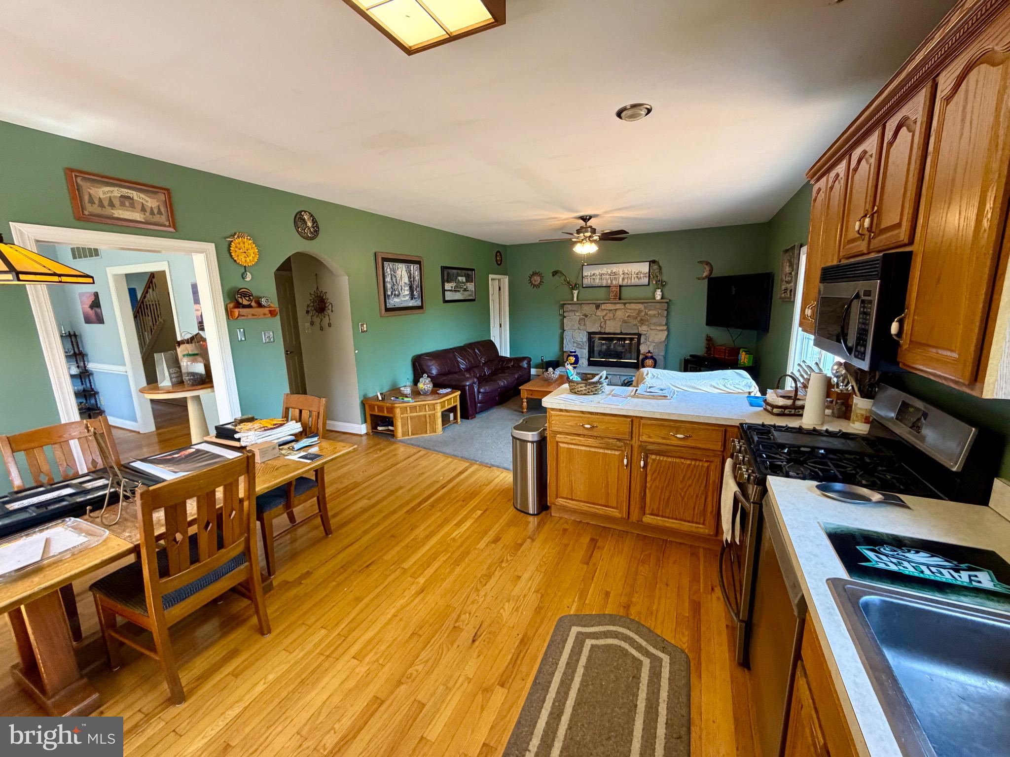 HAVERTOWN - Residential