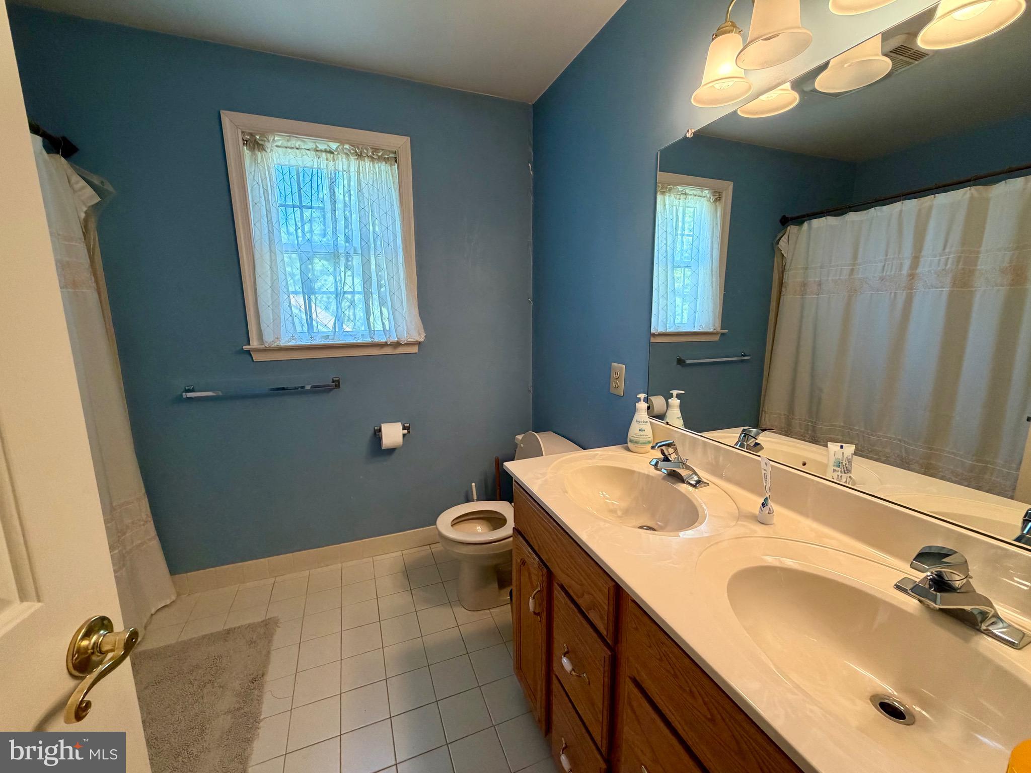 HAVERTOWN - Residential