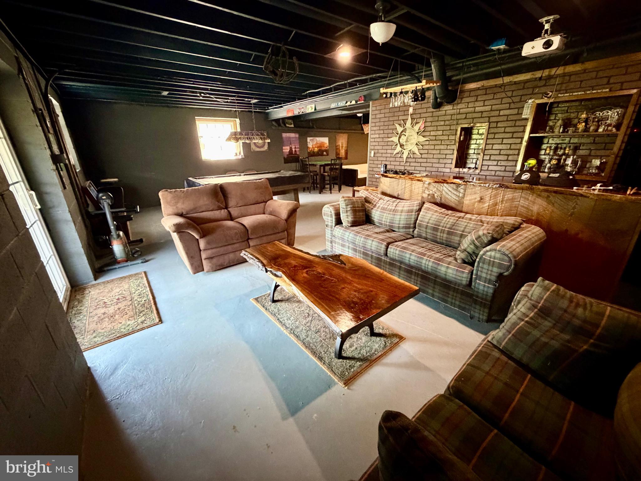 HAVERTOWN - Residential