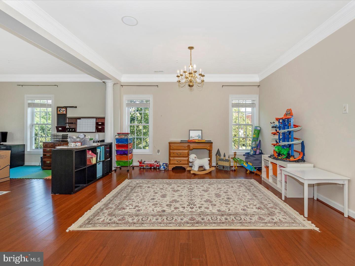 VILLAGES OF URBANA - Residential Lease