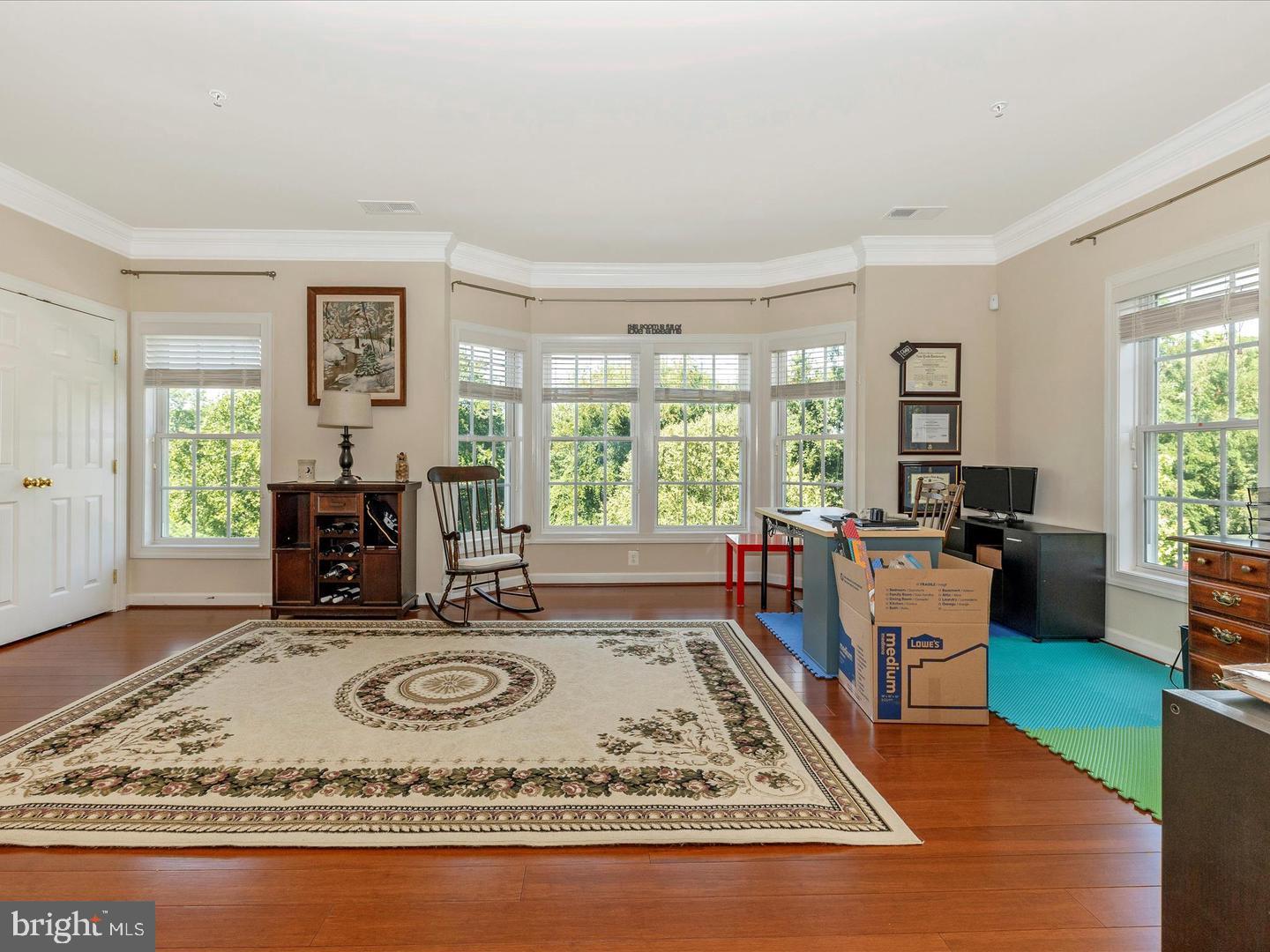 VILLAGES OF URBANA - Residential Lease