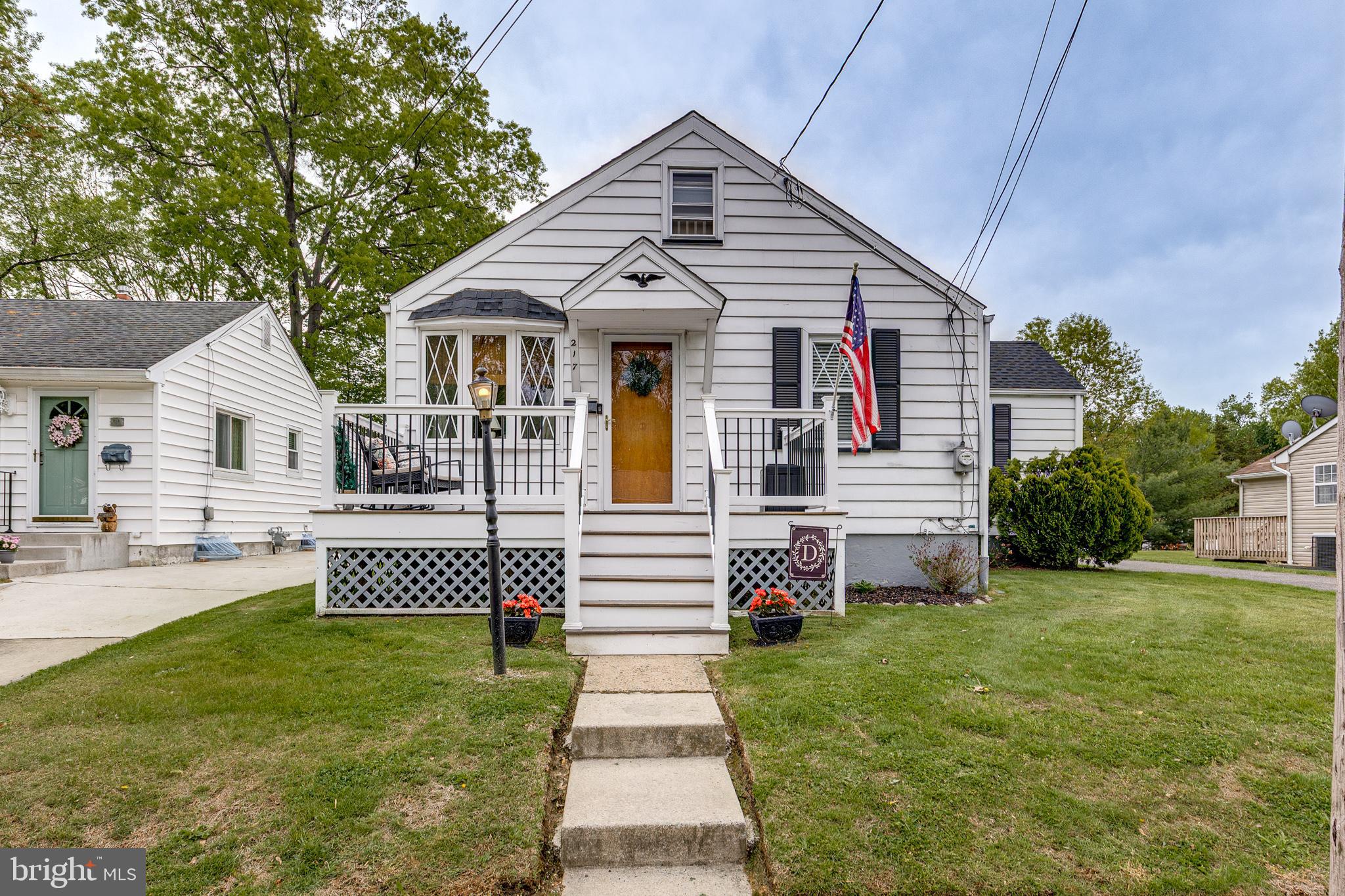 217 MAGNOLIA AVENUE