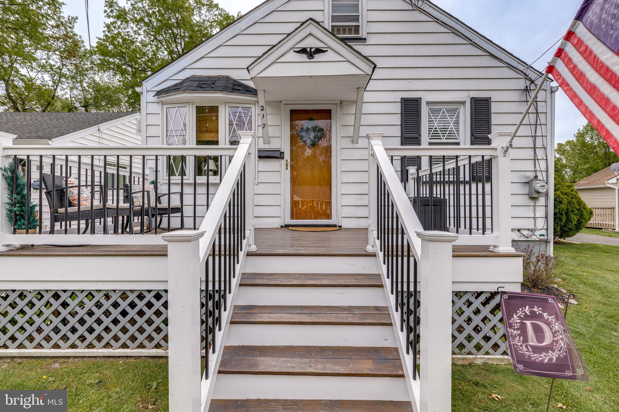 217 MAGNOLIA AVENUE