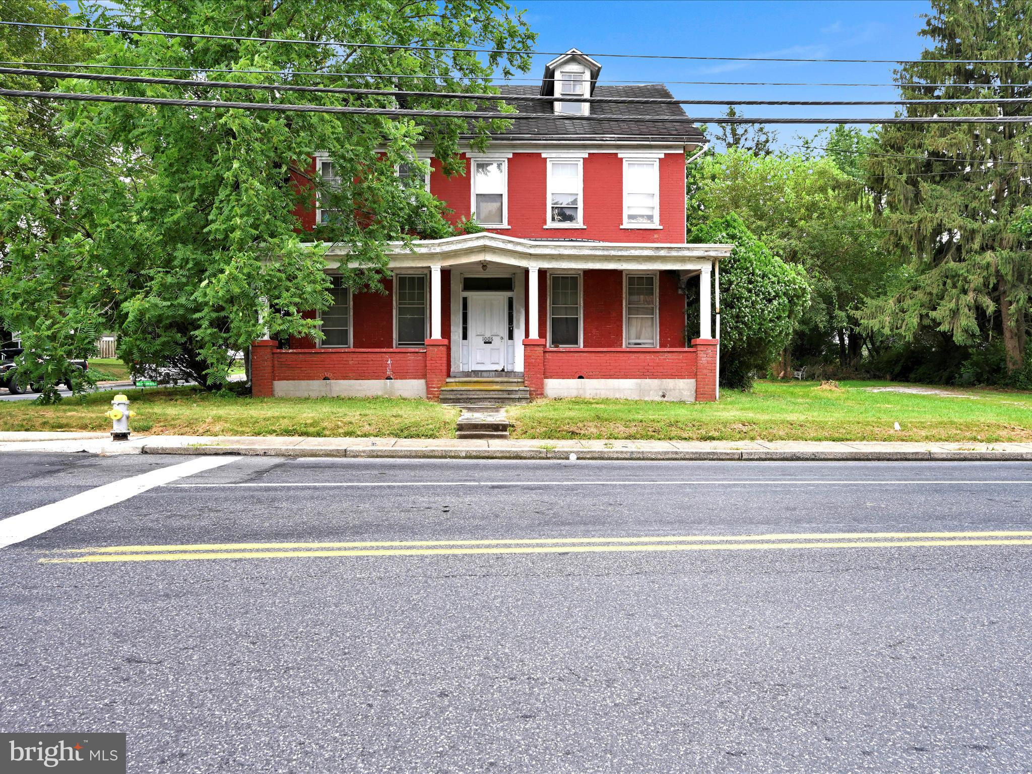 1006 COLEBROOK ROAD
