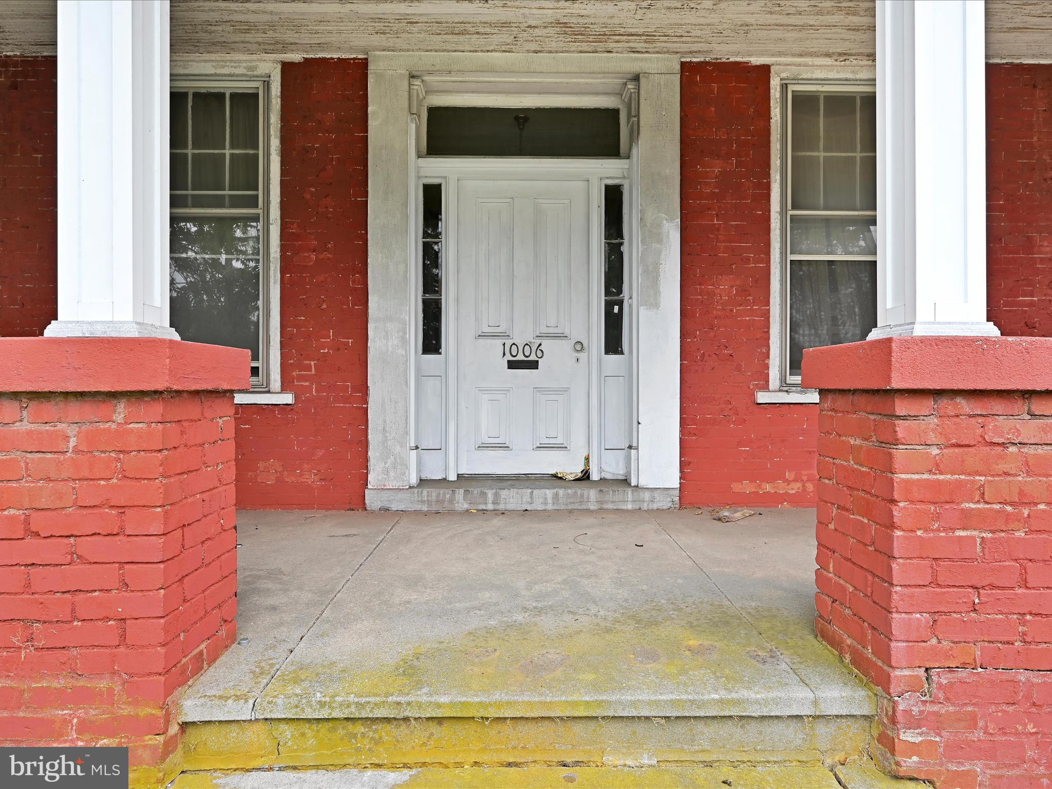 1006 COLEBROOK ROAD