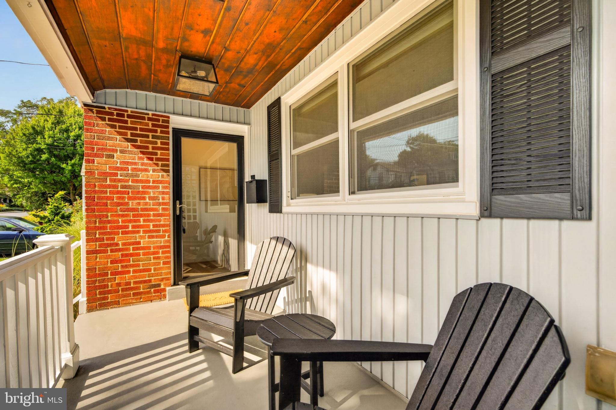4 CEDAR AVENUE