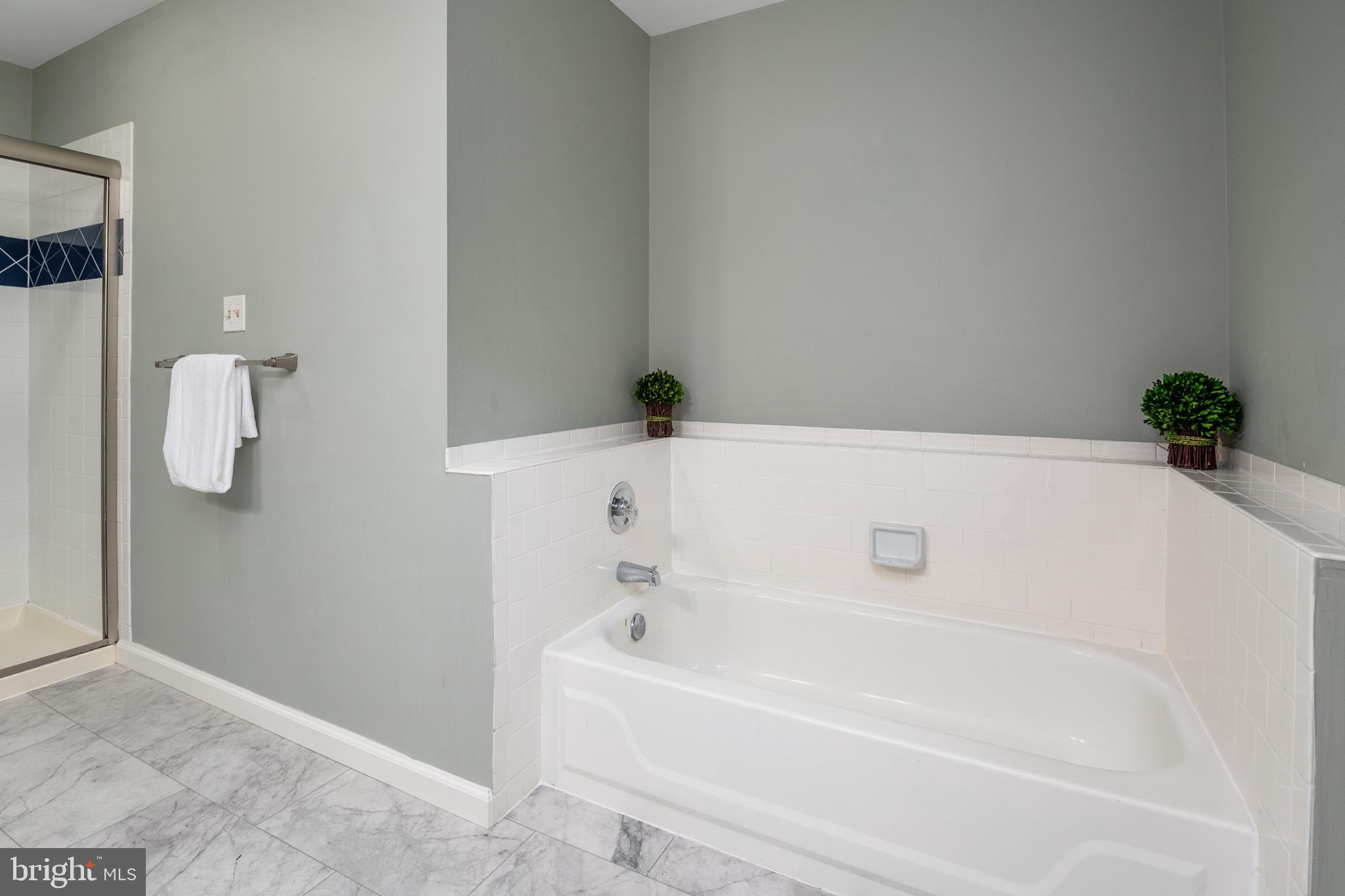 SHIPLEYS CHOICE - Residential