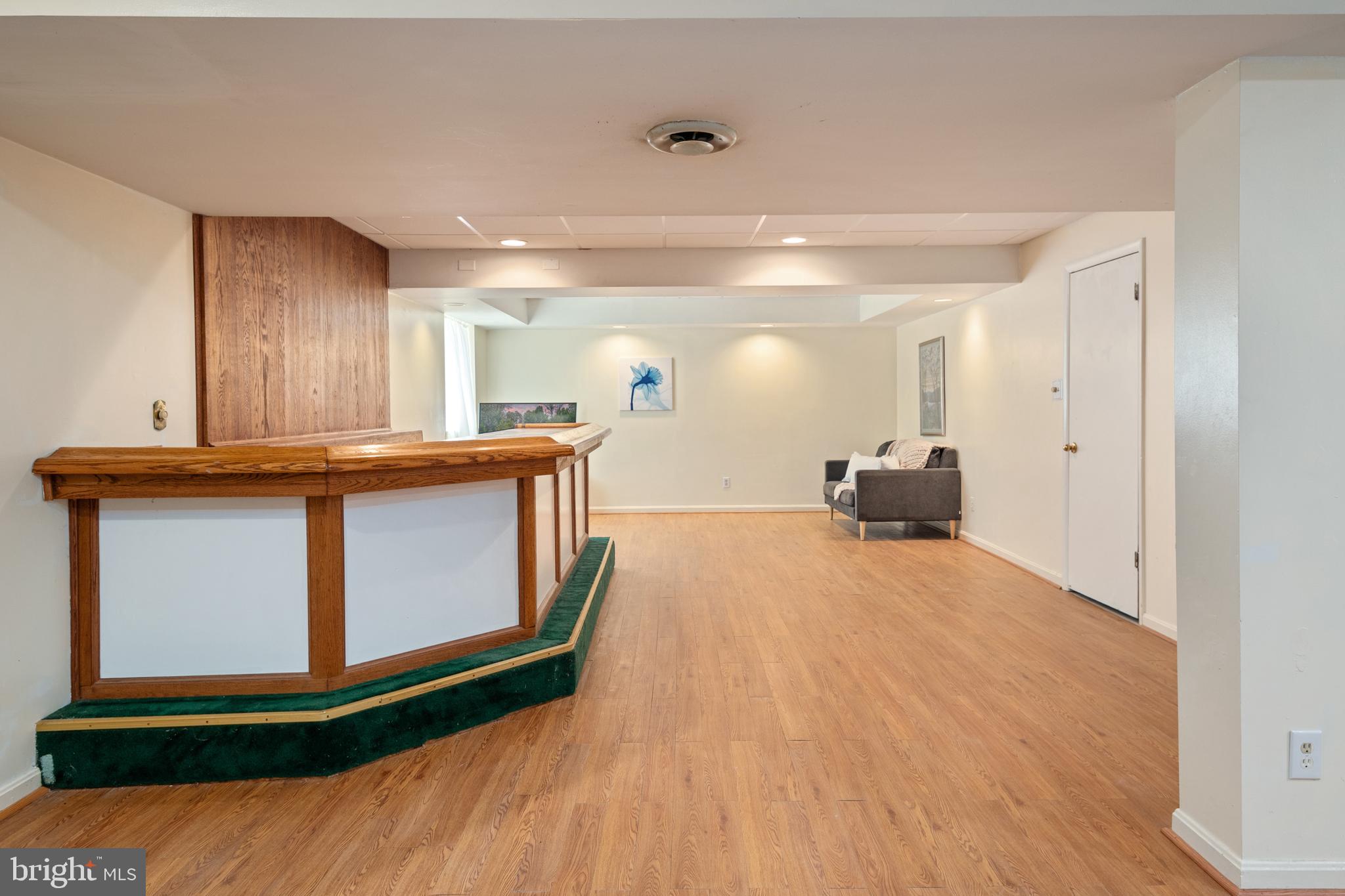 SHIPLEYS CHOICE - Residential