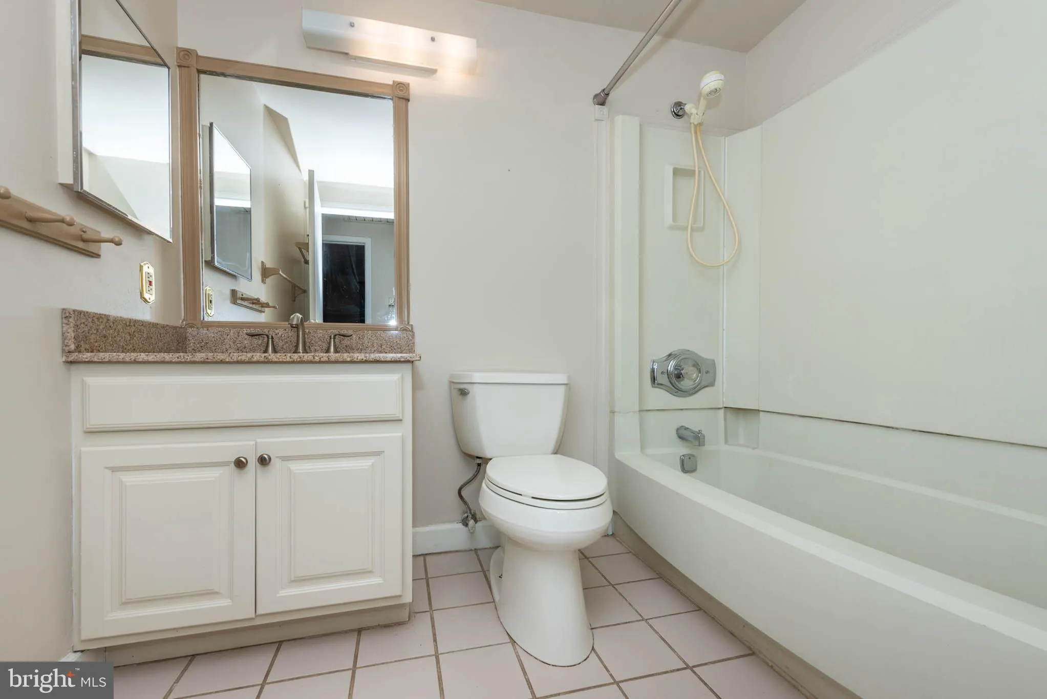 Sykesville, Maryland 21784, United States, 3 Bedrooms Bedrooms, ,3 BathroomsBathrooms,Residential,Pending,128509