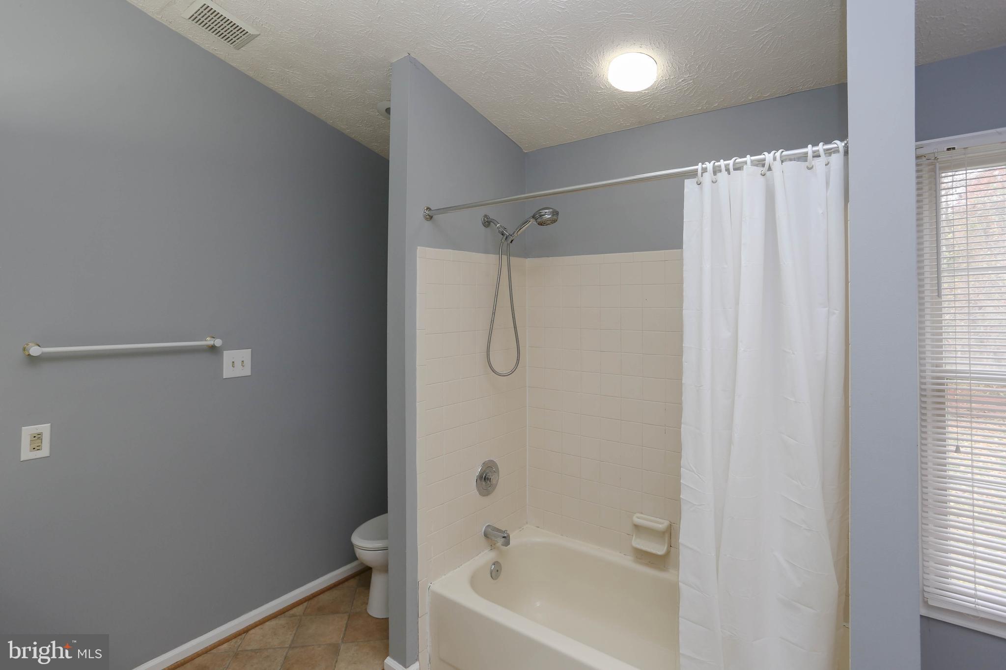 DONTRINE SUB PLAT TWO - Residential Lease