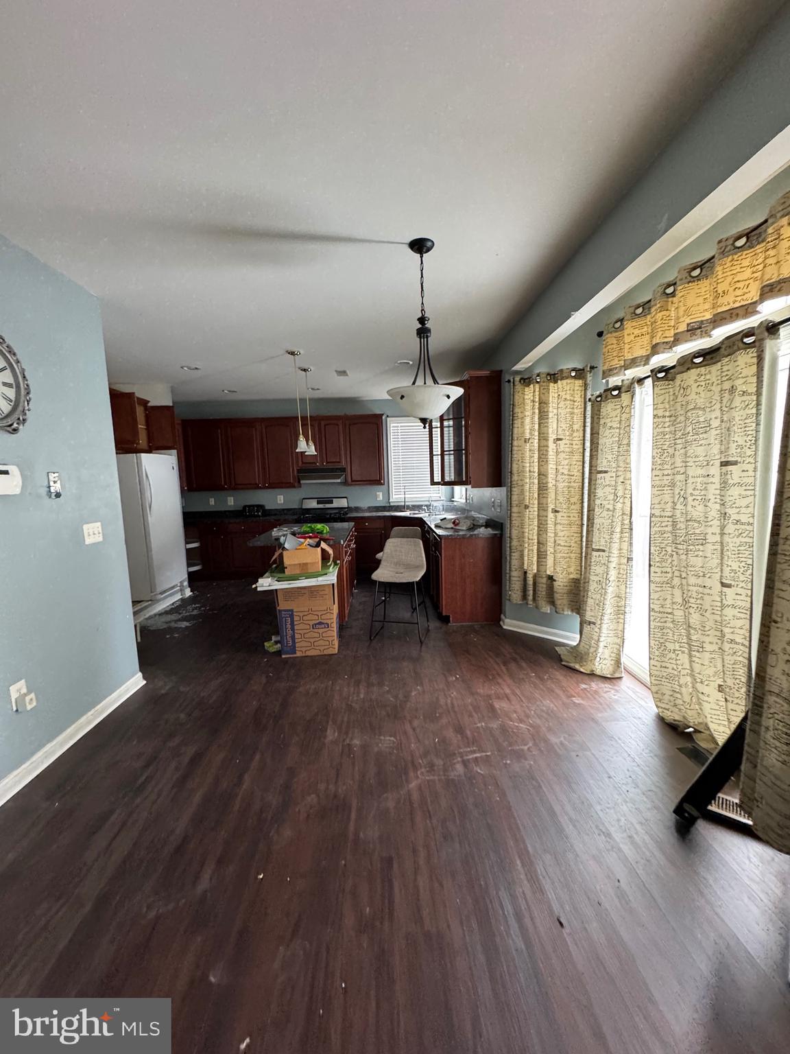 STRAWBERRY HILLS ESTATES - Residential