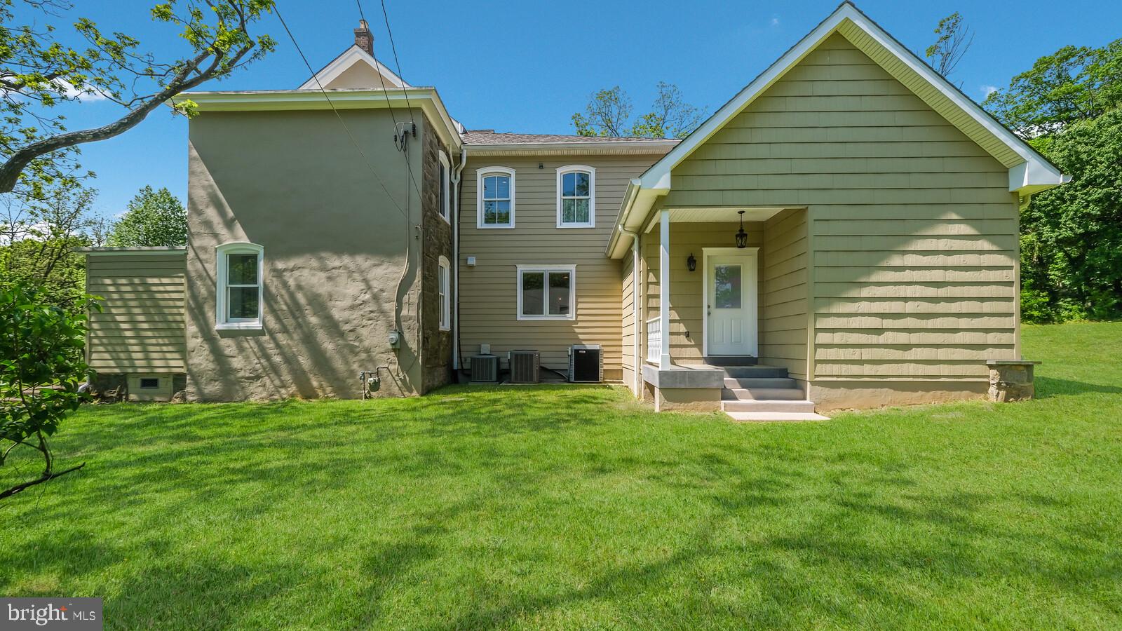 HUNTINGDON VALLEY - Residential