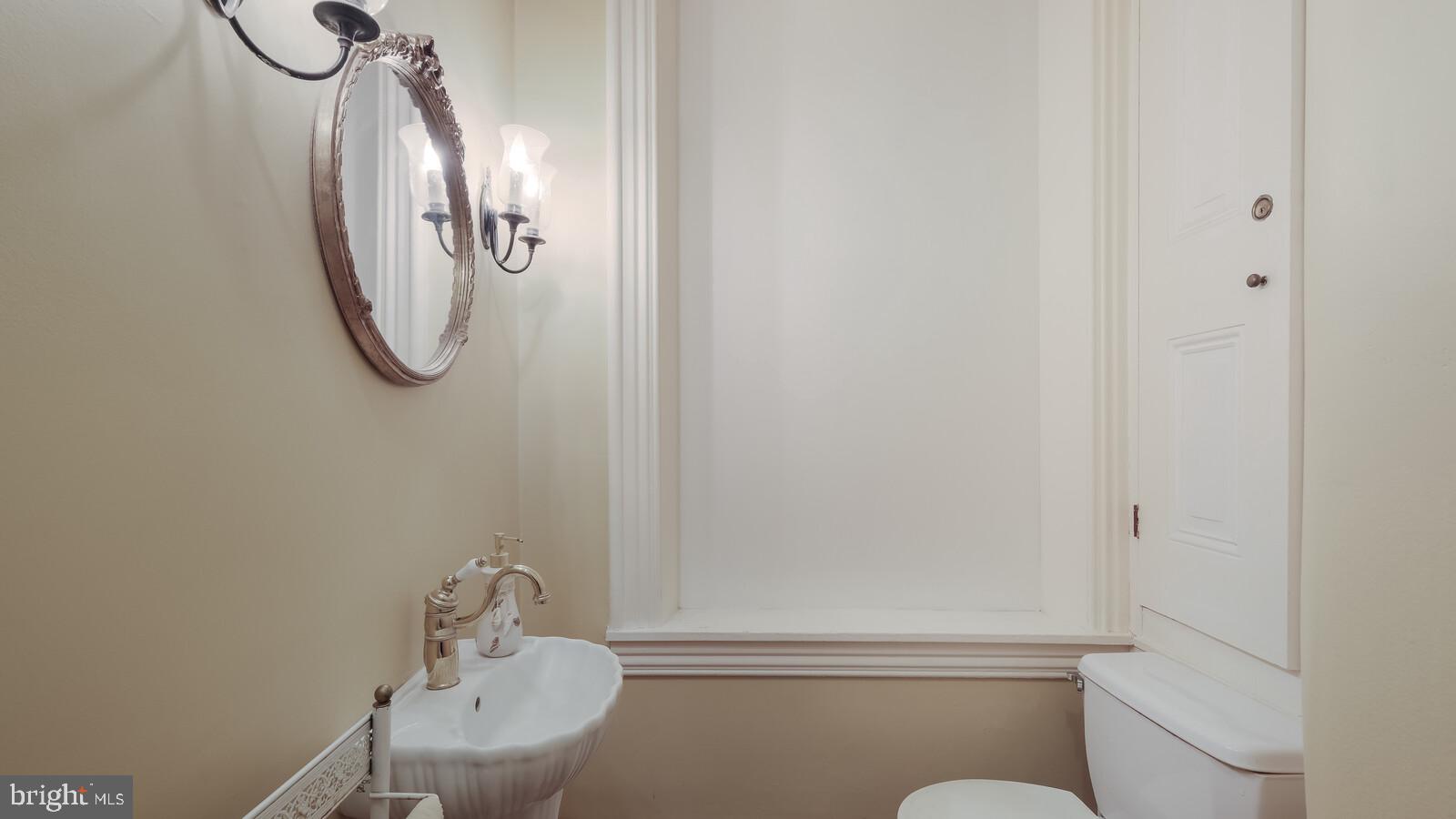 HUNTINGDON VALLEY - Residential