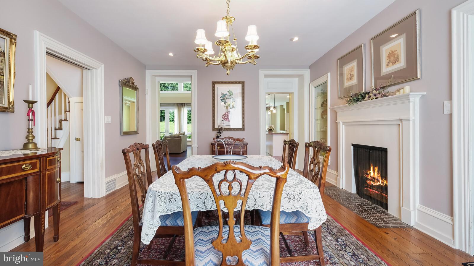 HUNTINGDON VALLEY - Residential