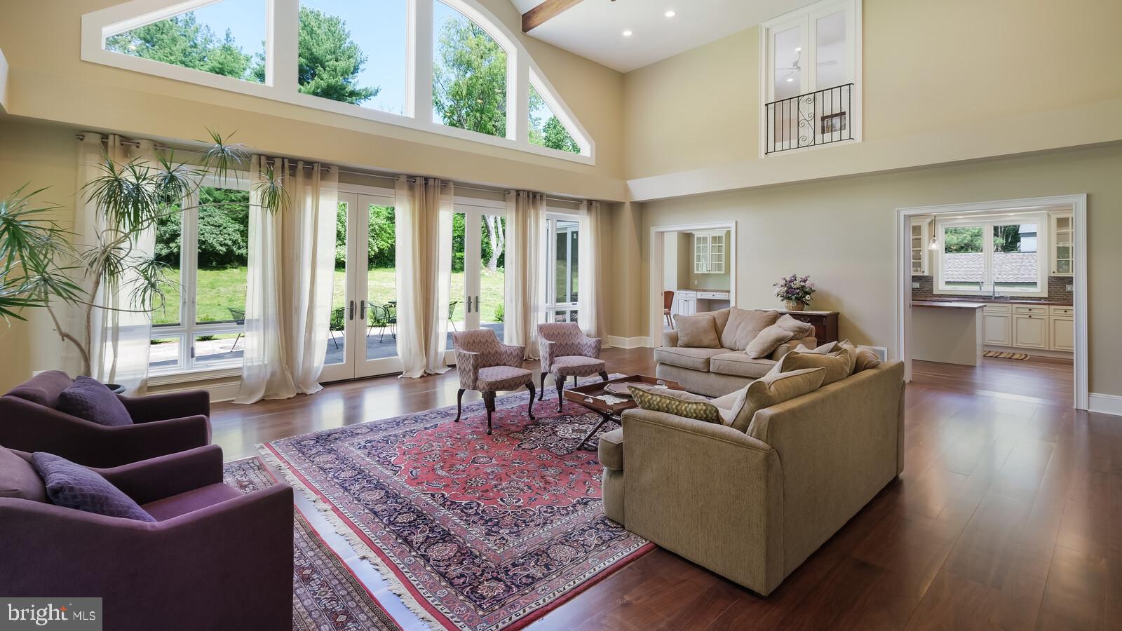 HUNTINGDON VALLEY - Residential