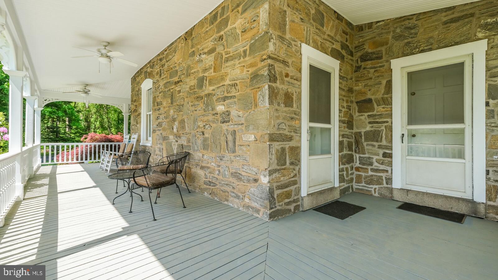 HUNTINGDON VALLEY - Residential