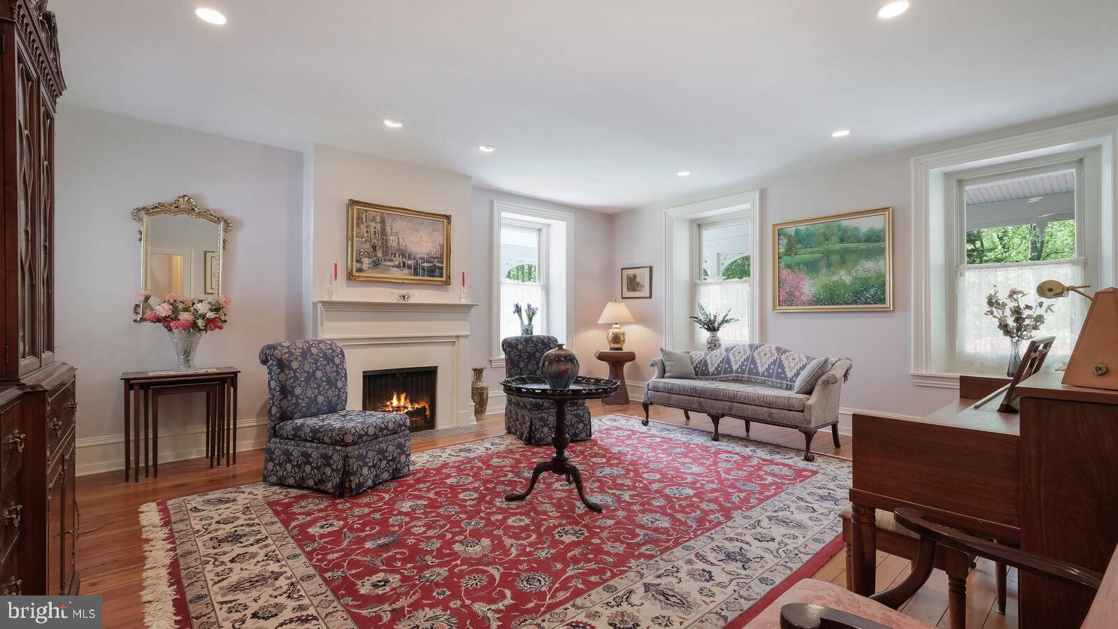 HUNTINGDON VALLEY - Residential