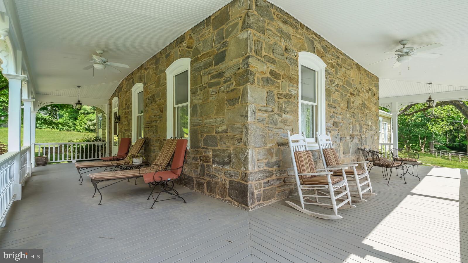 HUNTINGDON VALLEY - Residential