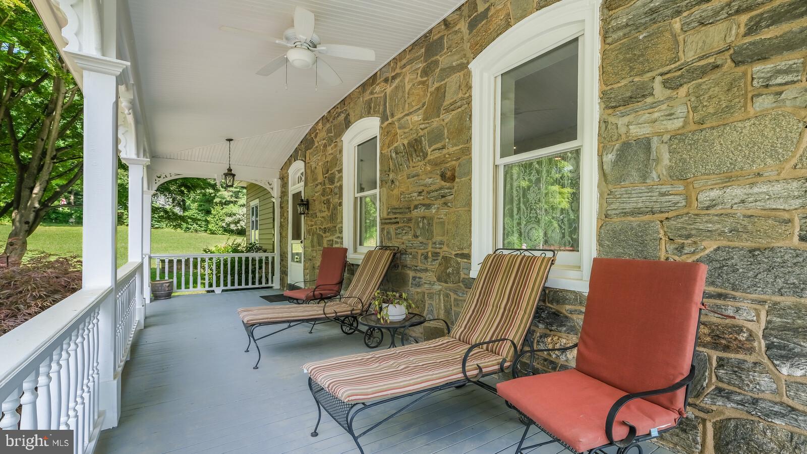 HUNTINGDON VALLEY - Residential