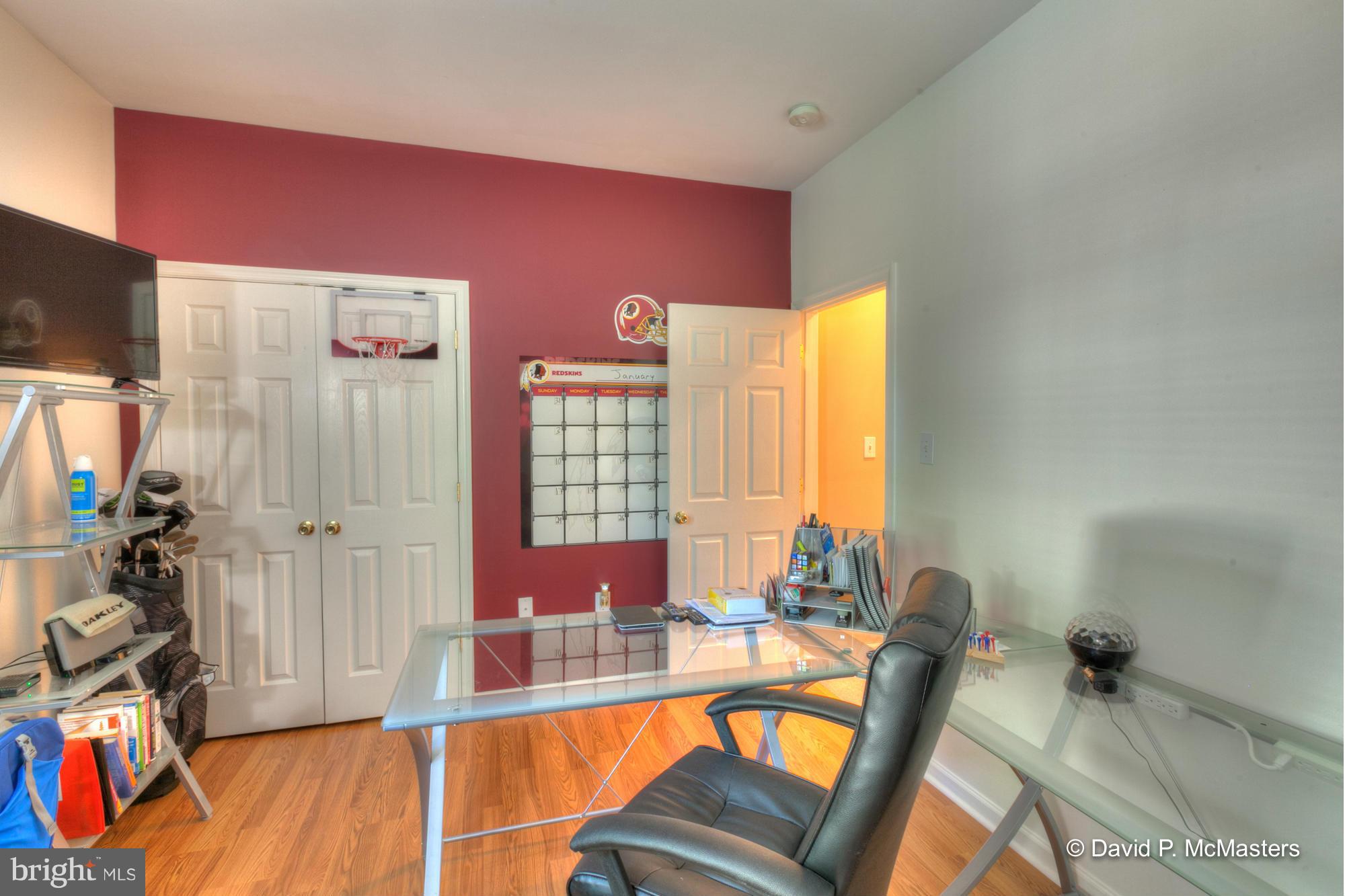 LAUREL RIDGE - Residential