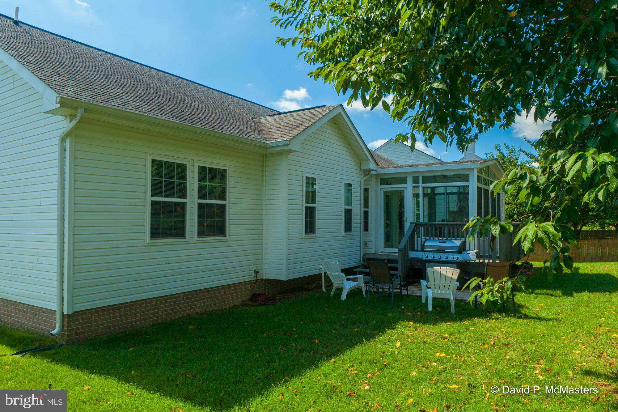 LAUREL RIDGE - Residential