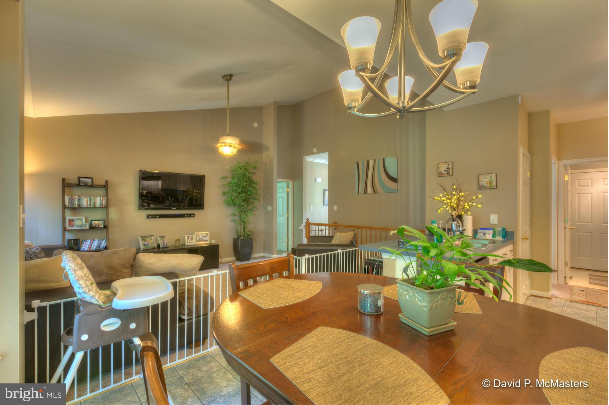 LAUREL RIDGE - Residential