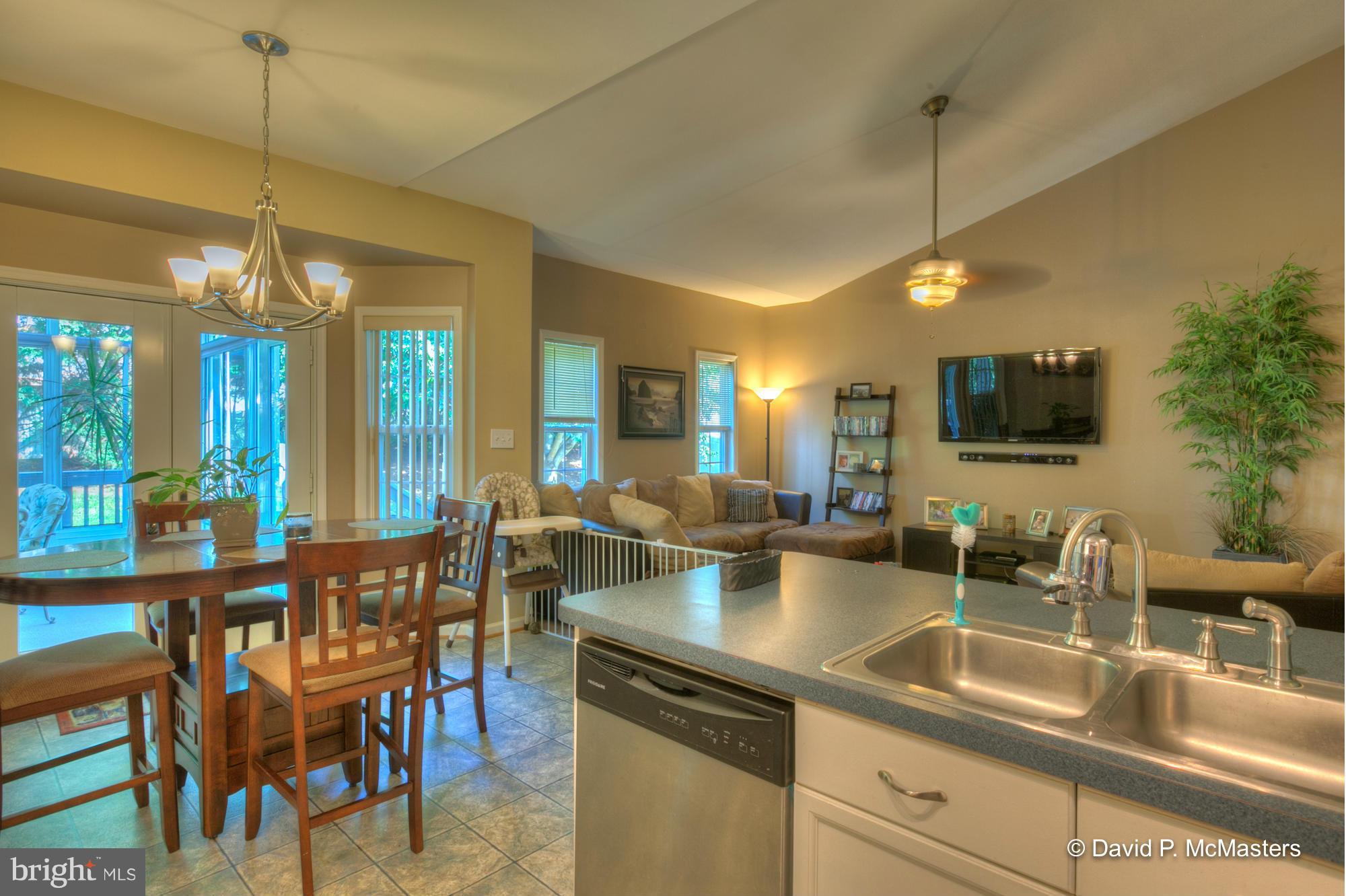 LAUREL RIDGE - Residential