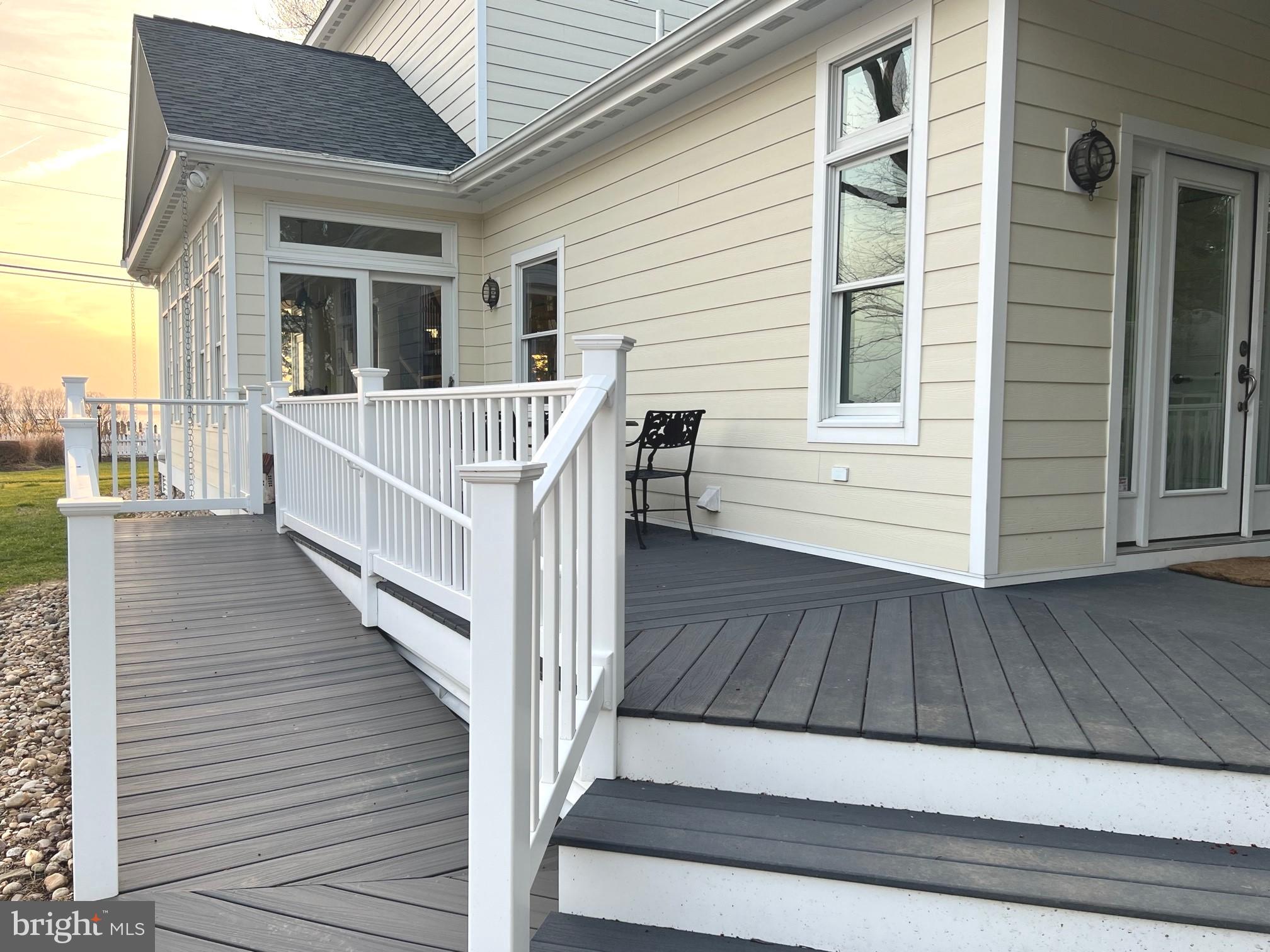 SAINT GEORGE ISLAND - Residential