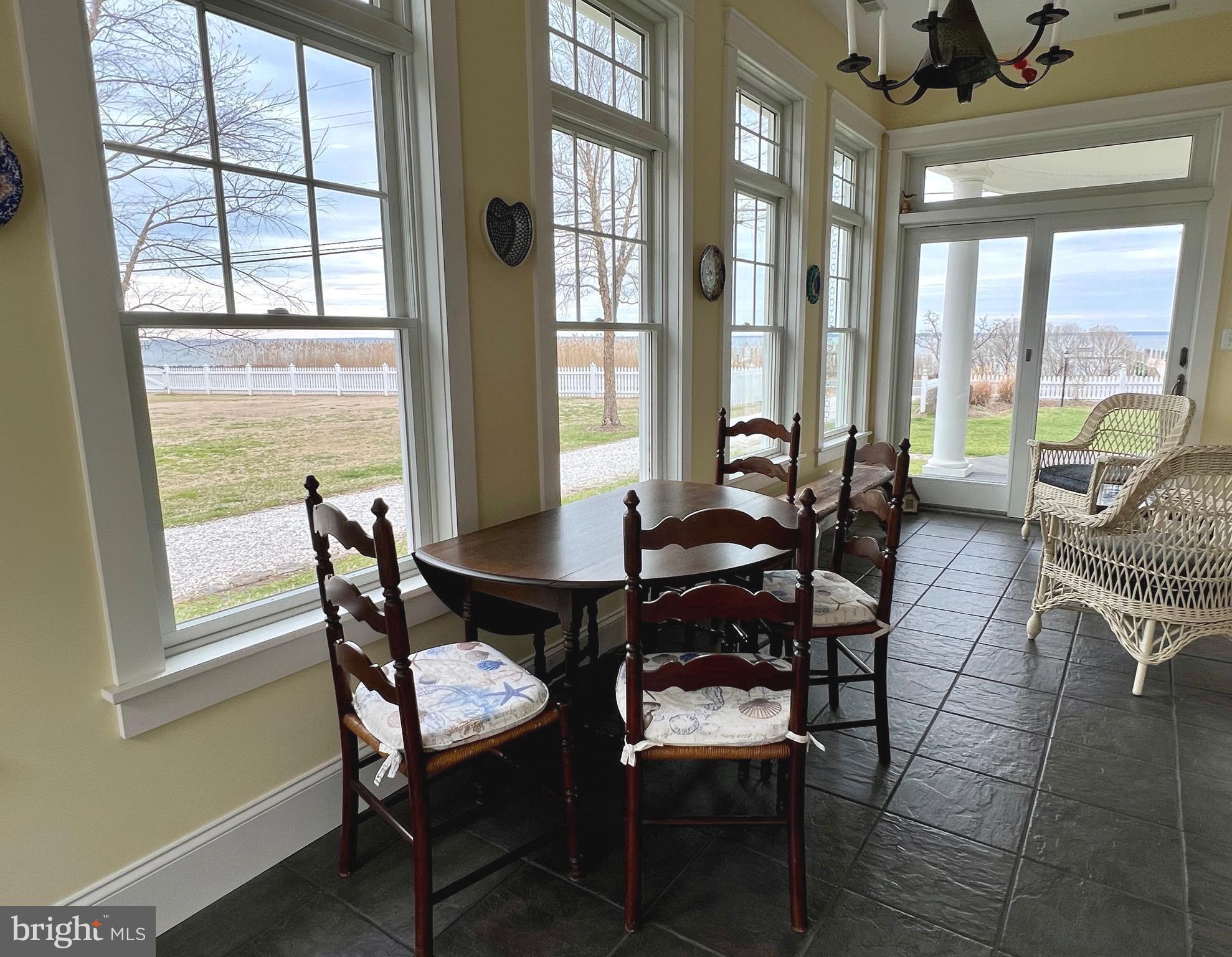 SAINT GEORGE ISLAND - Residential