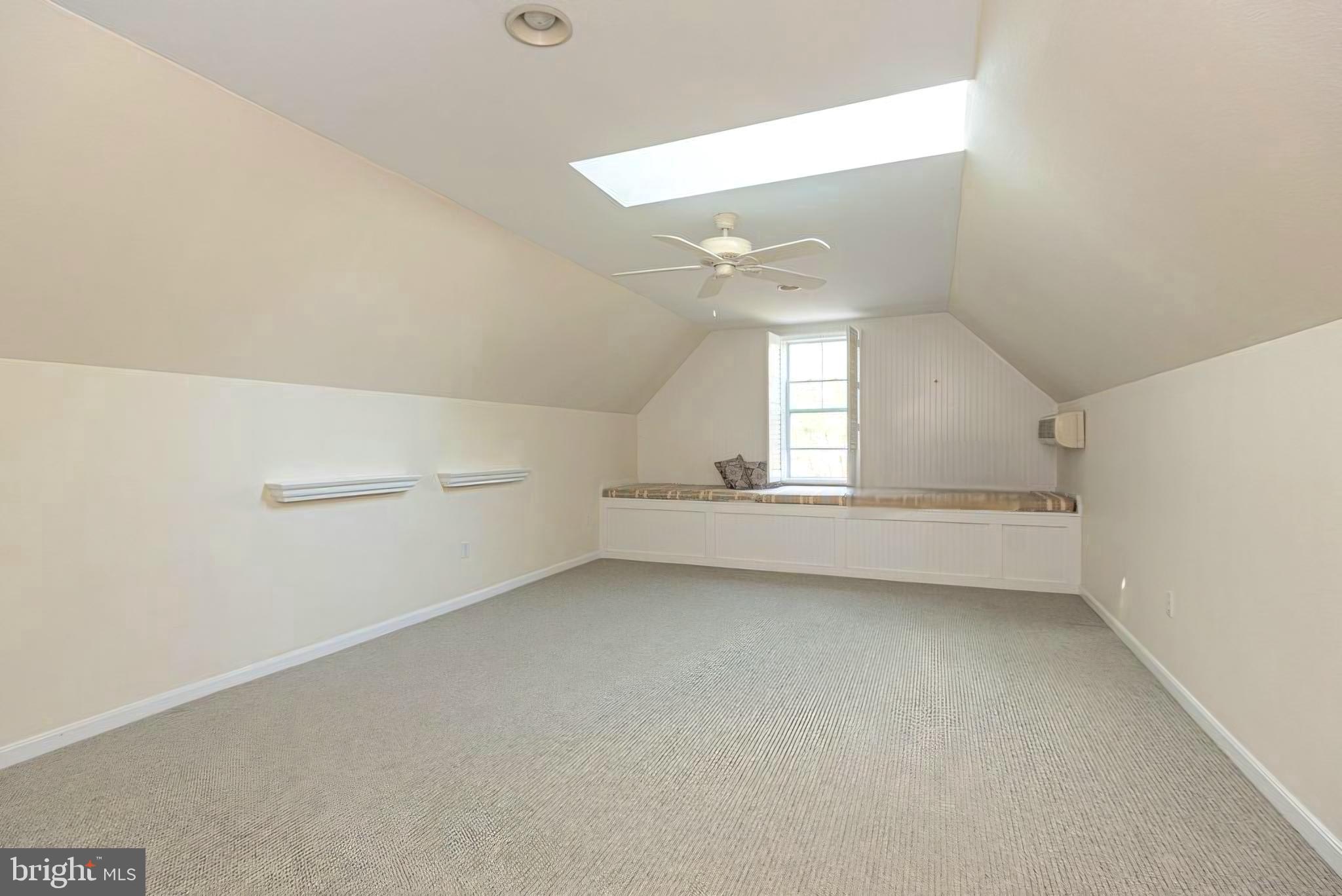 REFUGE AT DIRICKSON CREEK - Residential