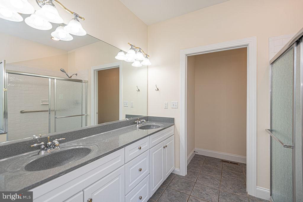 REFUGE AT DIRICKSON CREEK - Residential