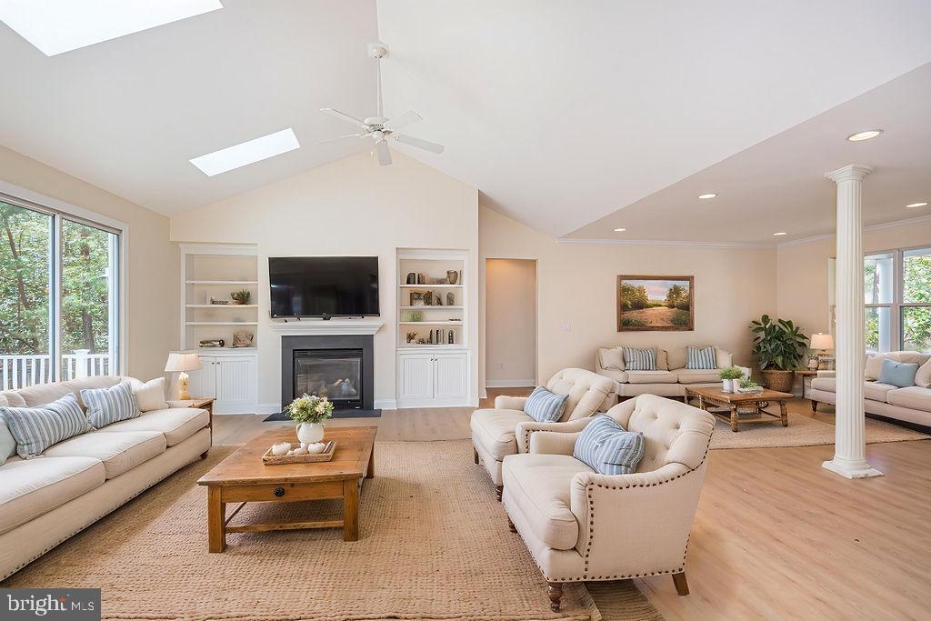 REFUGE AT DIRICKSON CREEK - Residential