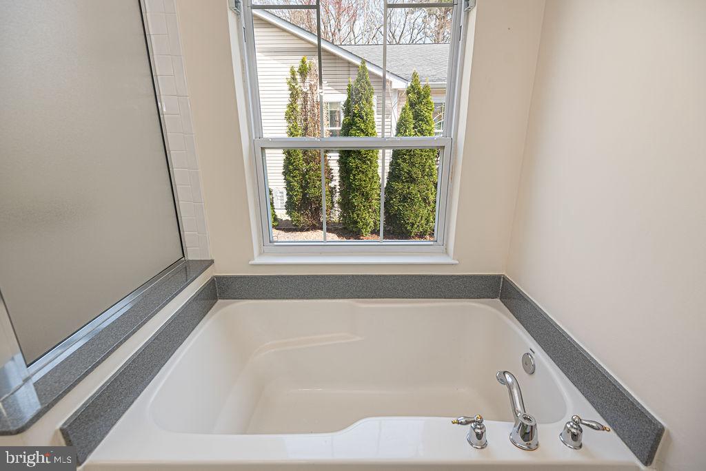 REFUGE AT DIRICKSON CREEK - Residential