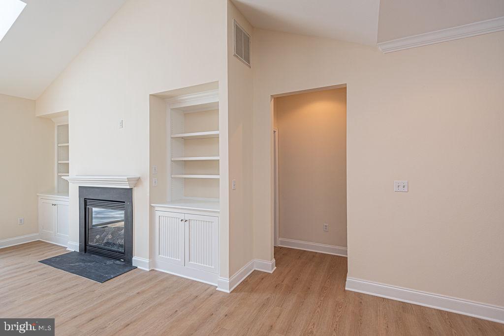 REFUGE AT DIRICKSON CREEK - Residential