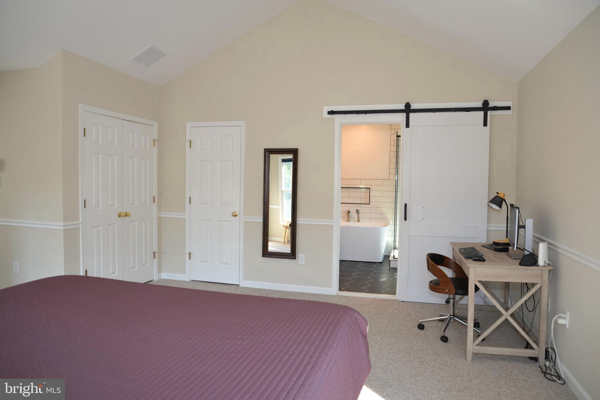 LAKELANDS - Residential