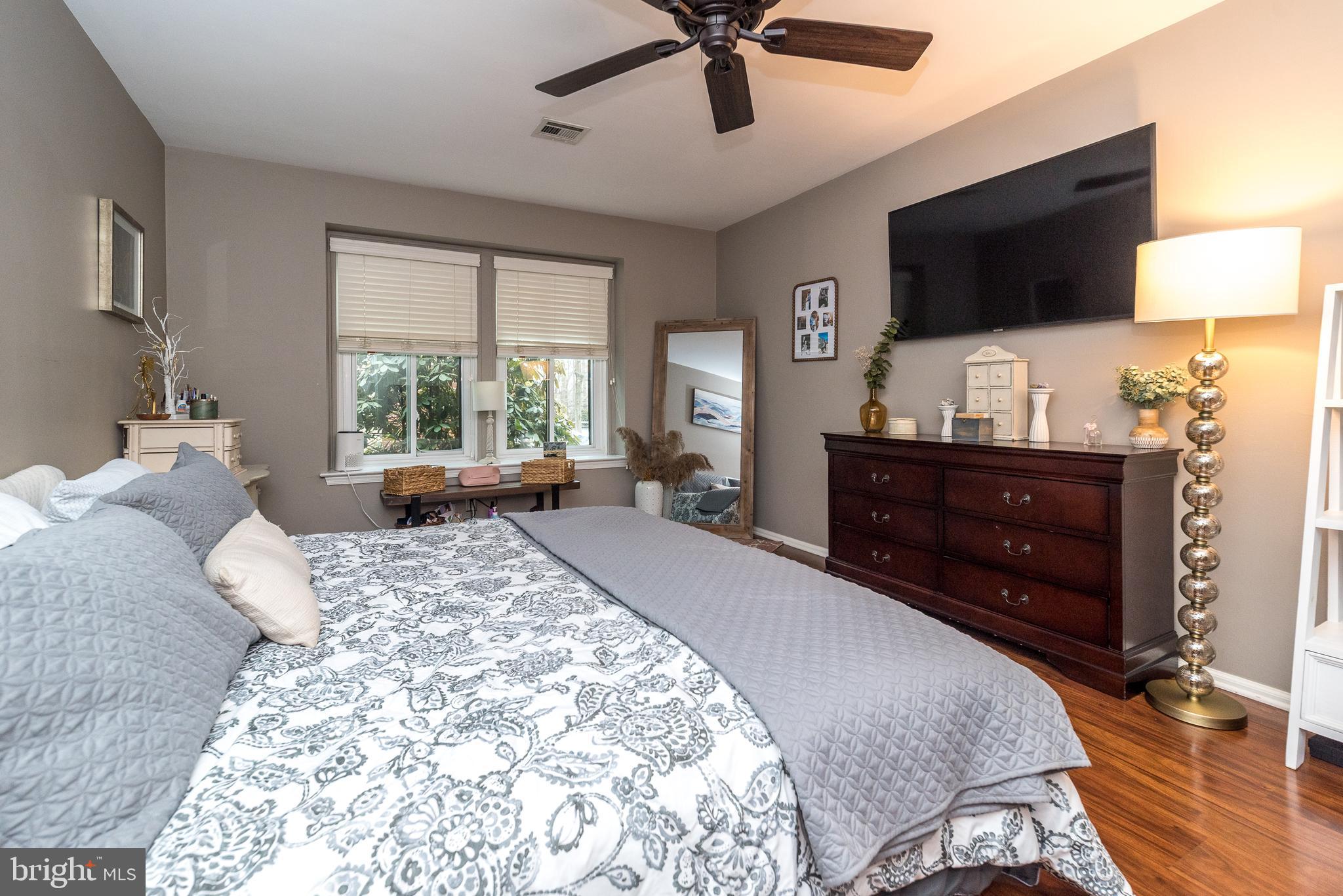 CHESTNUT GROVE - Residential