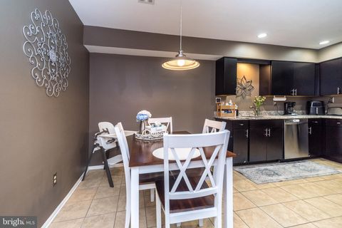 Tiny photo for 3 - - Aspen Way #3-3, DOYLESTOWN, PA 18901 (MLS # PABU2114636)