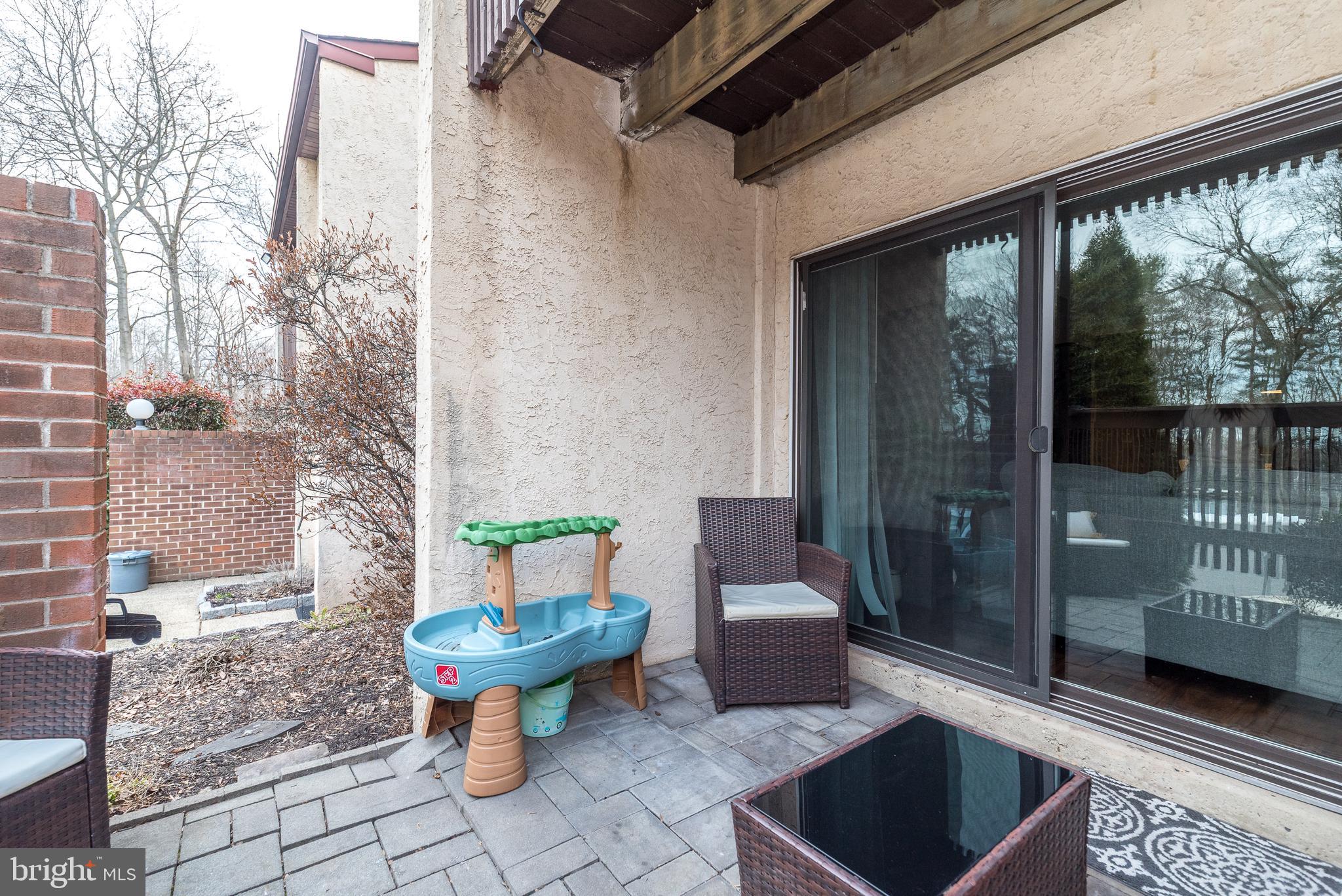 CHESTNUT GROVE - Residential