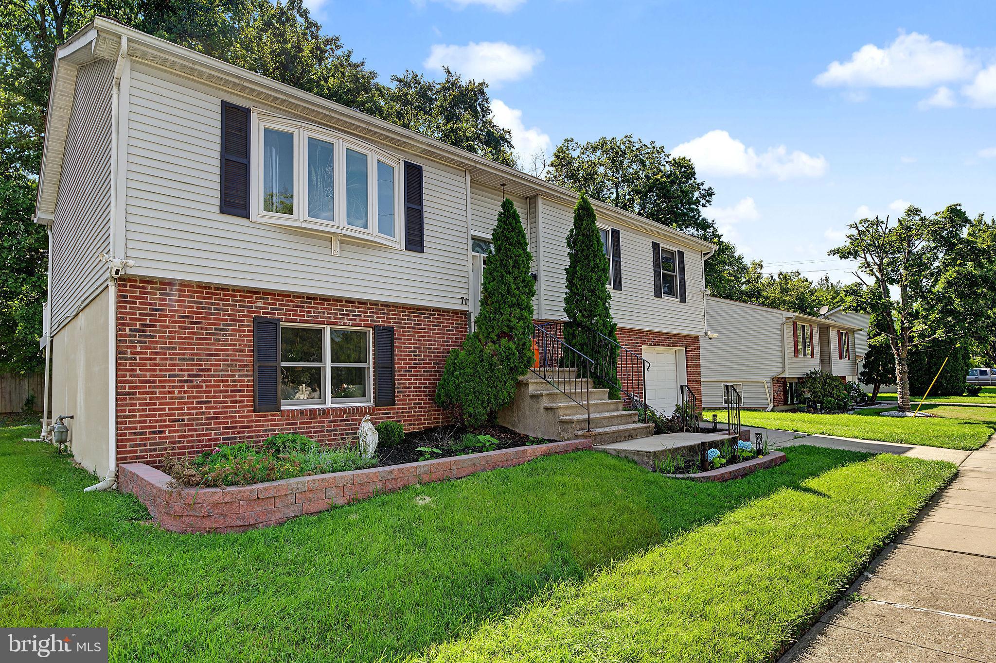 71 HOMAN AVENUE