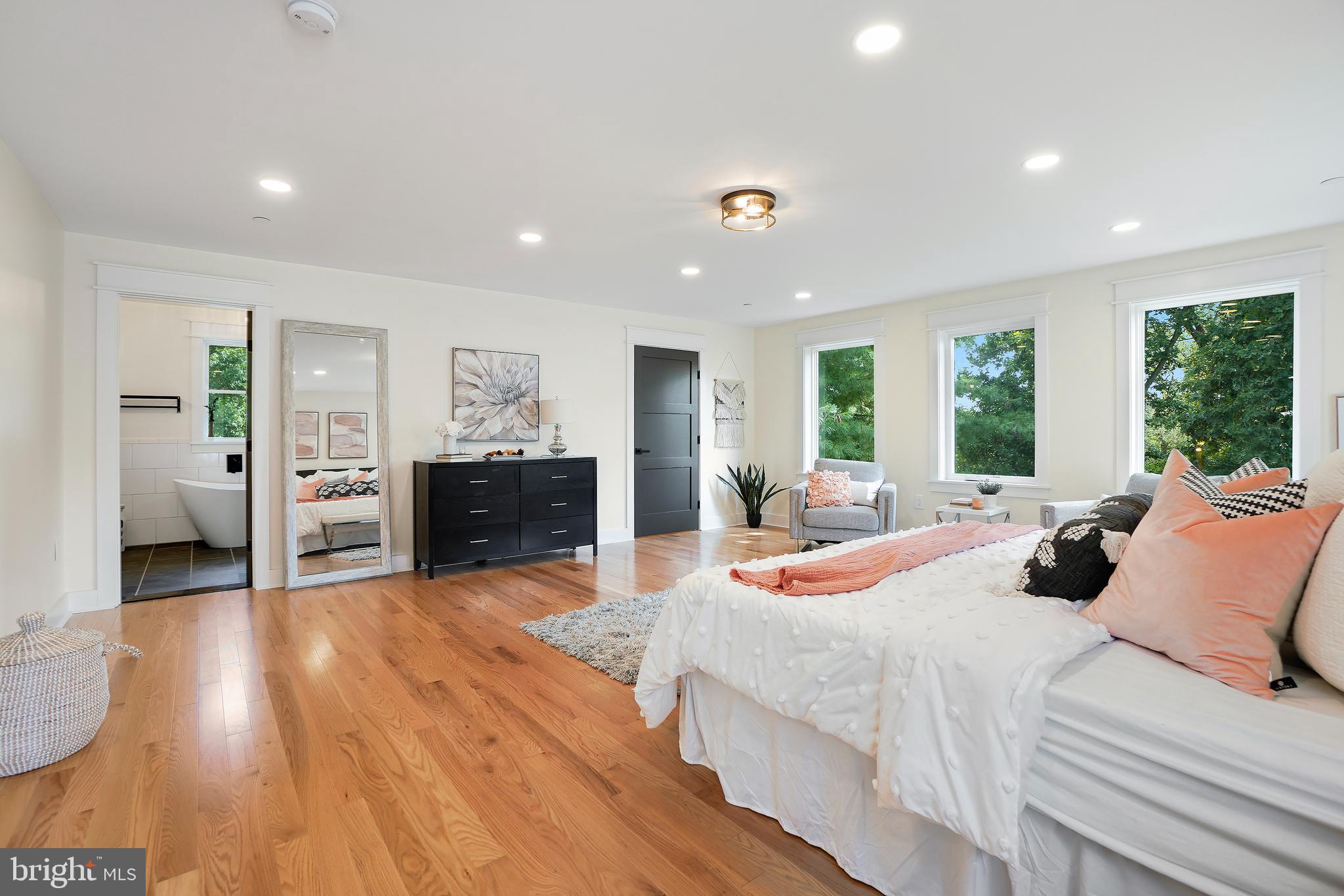 TAKOMA PARK - Residential