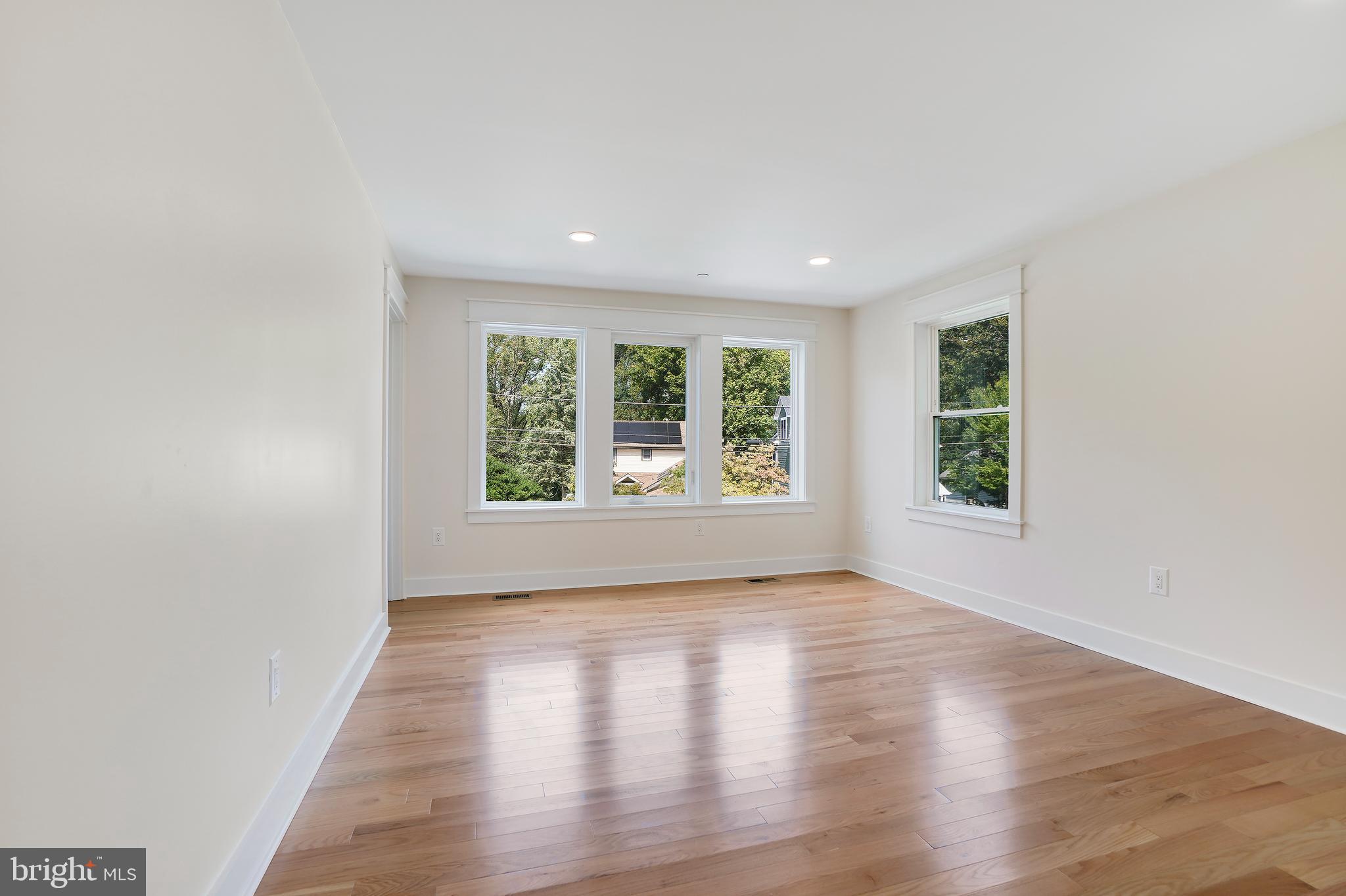 TAKOMA PARK - Residential