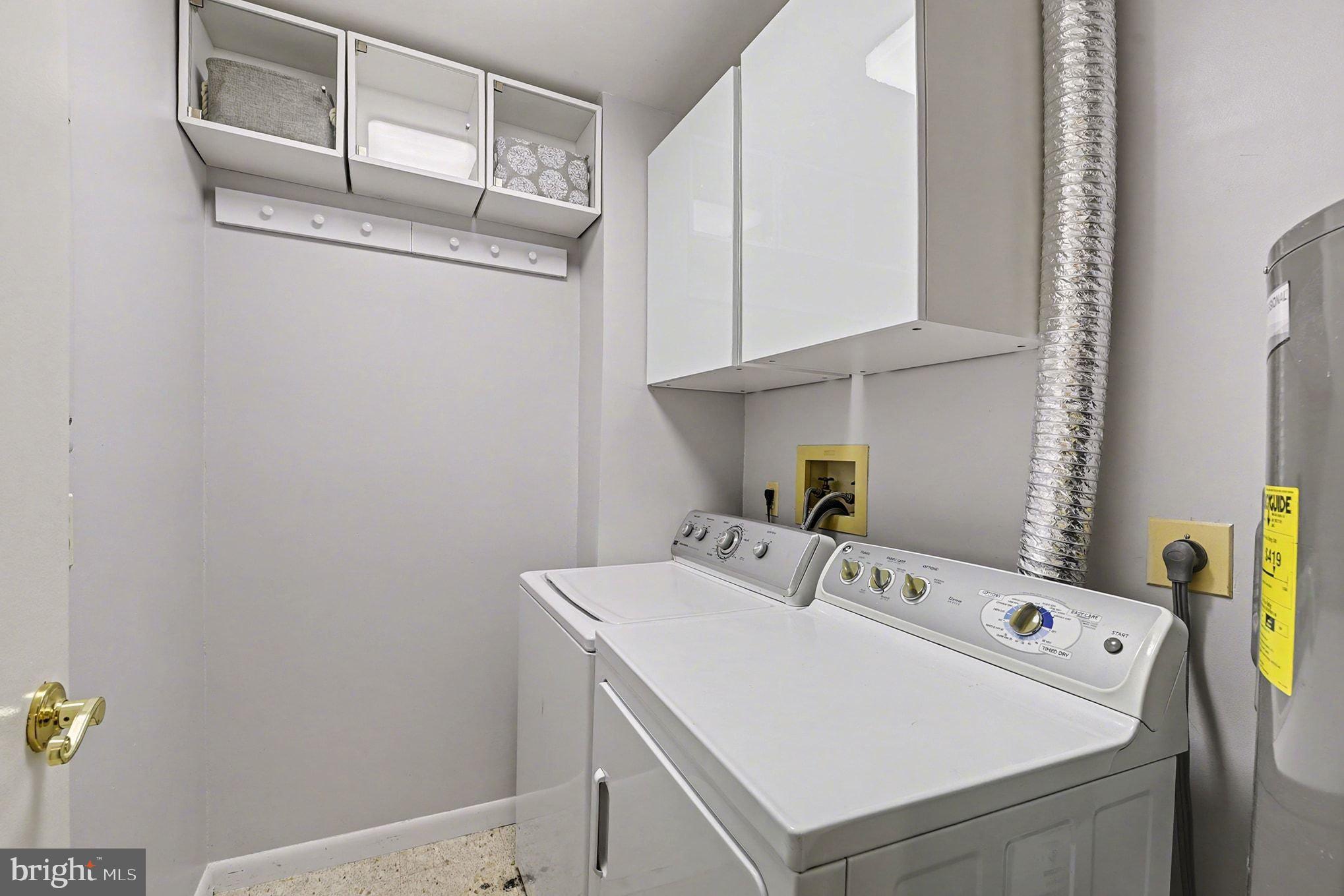 THE FALLS GARDEN - Residential